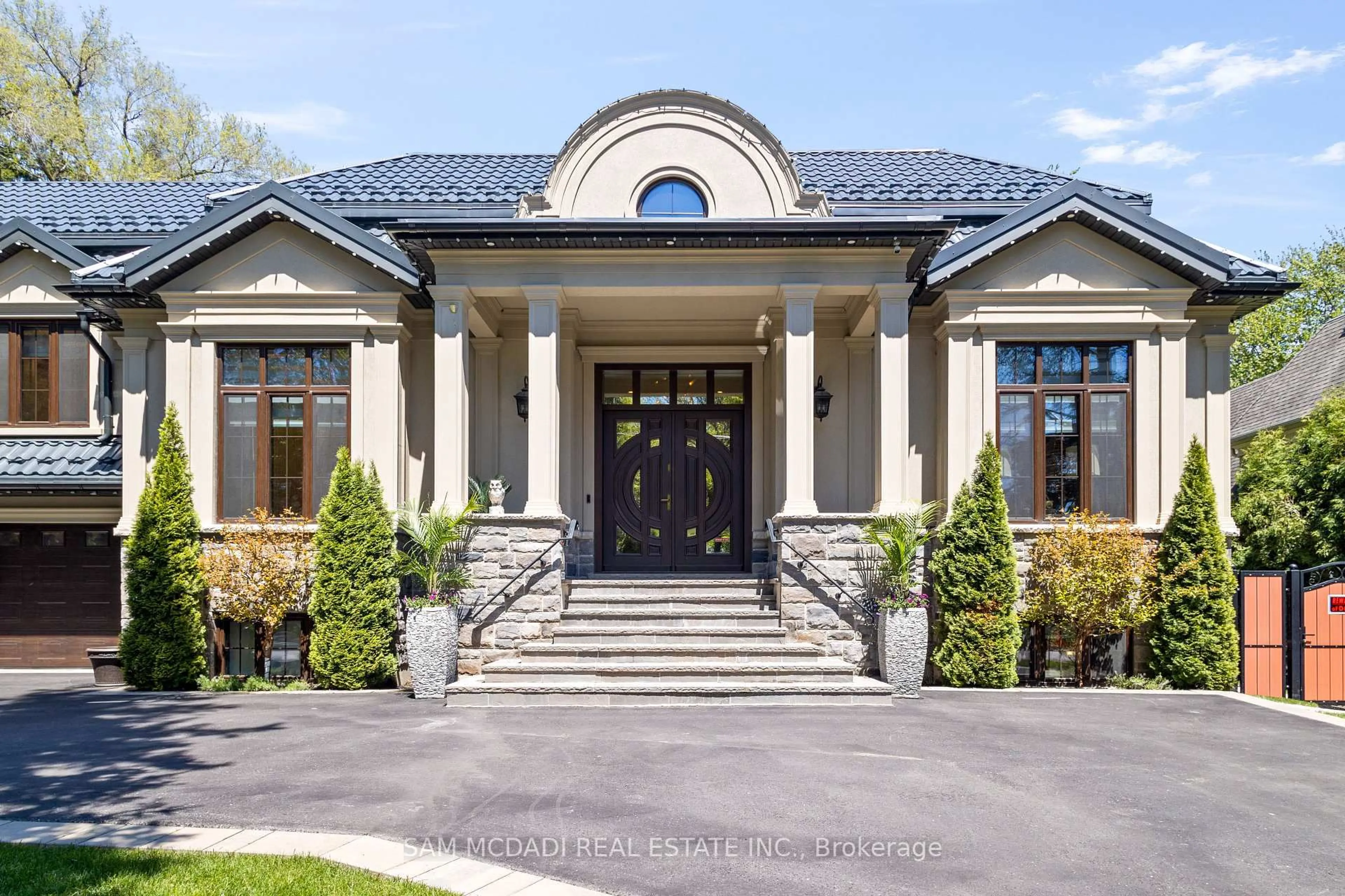 Unknown for 539 Old Poplar Row, Mississauga Ontario L5J 2N9