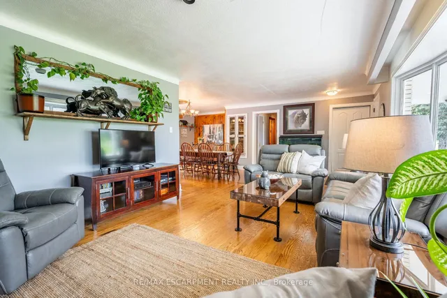 Additional property image - 2718 No 8 Sdrd