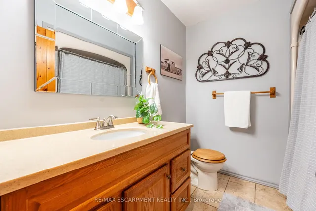 Additional property image - 2718 No 8 Sdrd