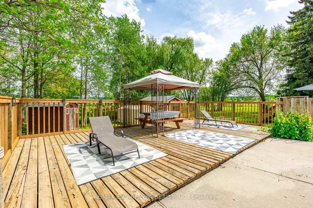 Additional property image - 2718 No 8 Sdrd
