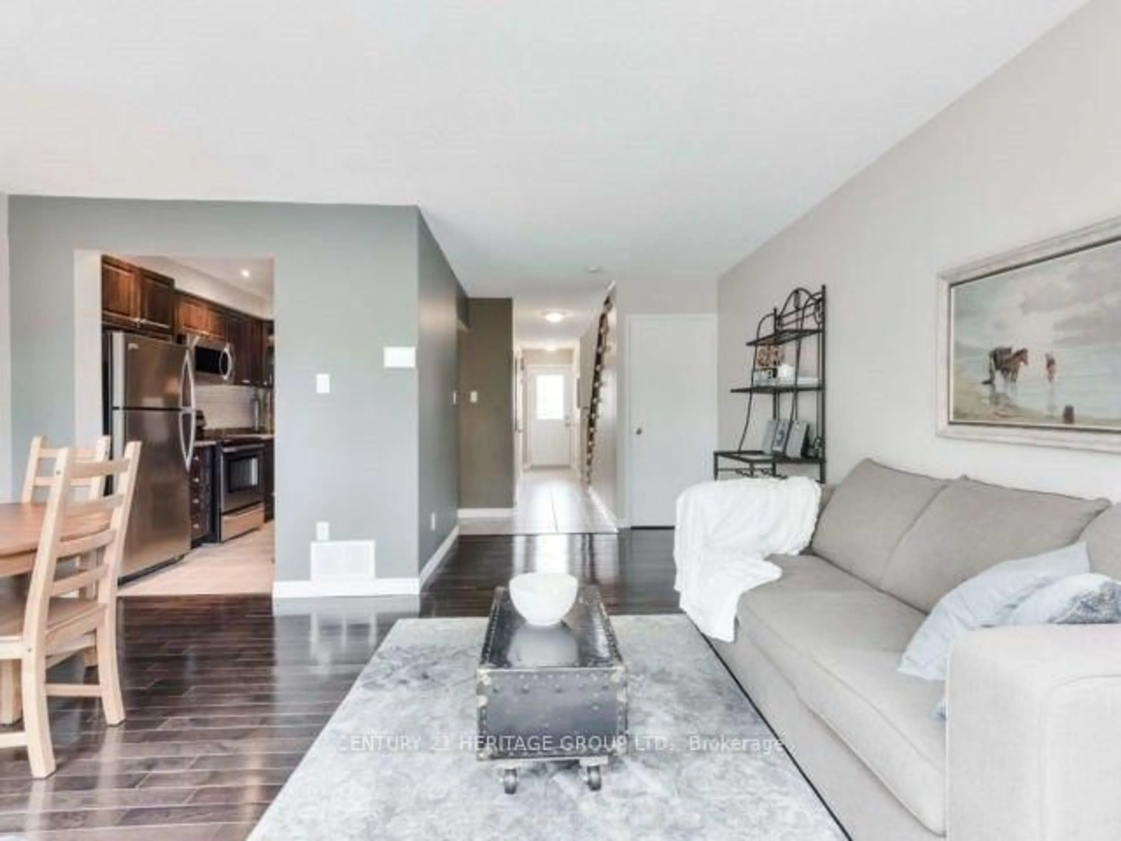 Living room with furniture, unknown for 86 Collins Cres, Brampton Ontario L6V 3N1