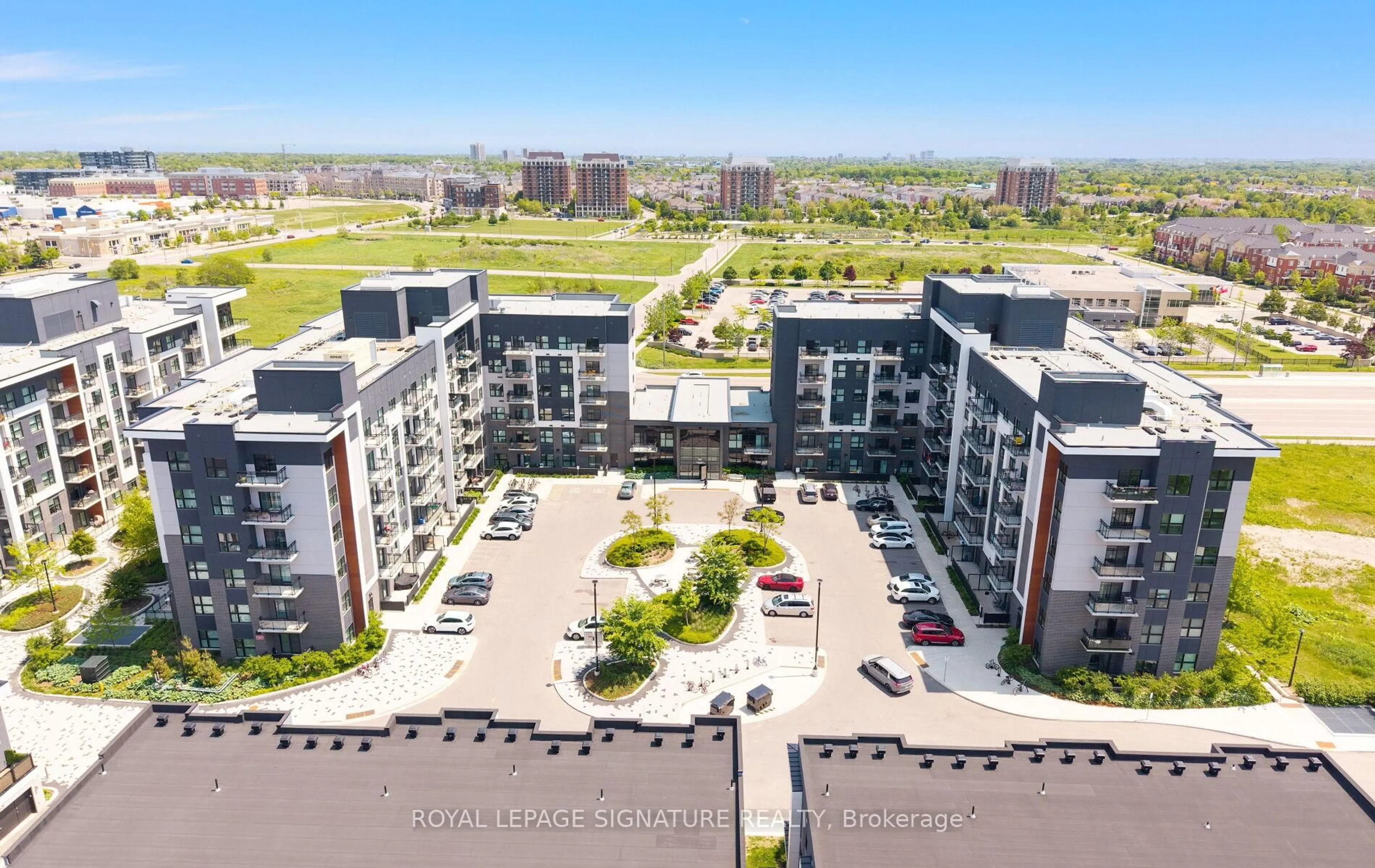 A pic from outside/outdoor area/front of a property/back of a property/a pic from drone, city buildings view from balcony for 102 Grovewood Common #629, Oakville Ontario L6H 0X2
