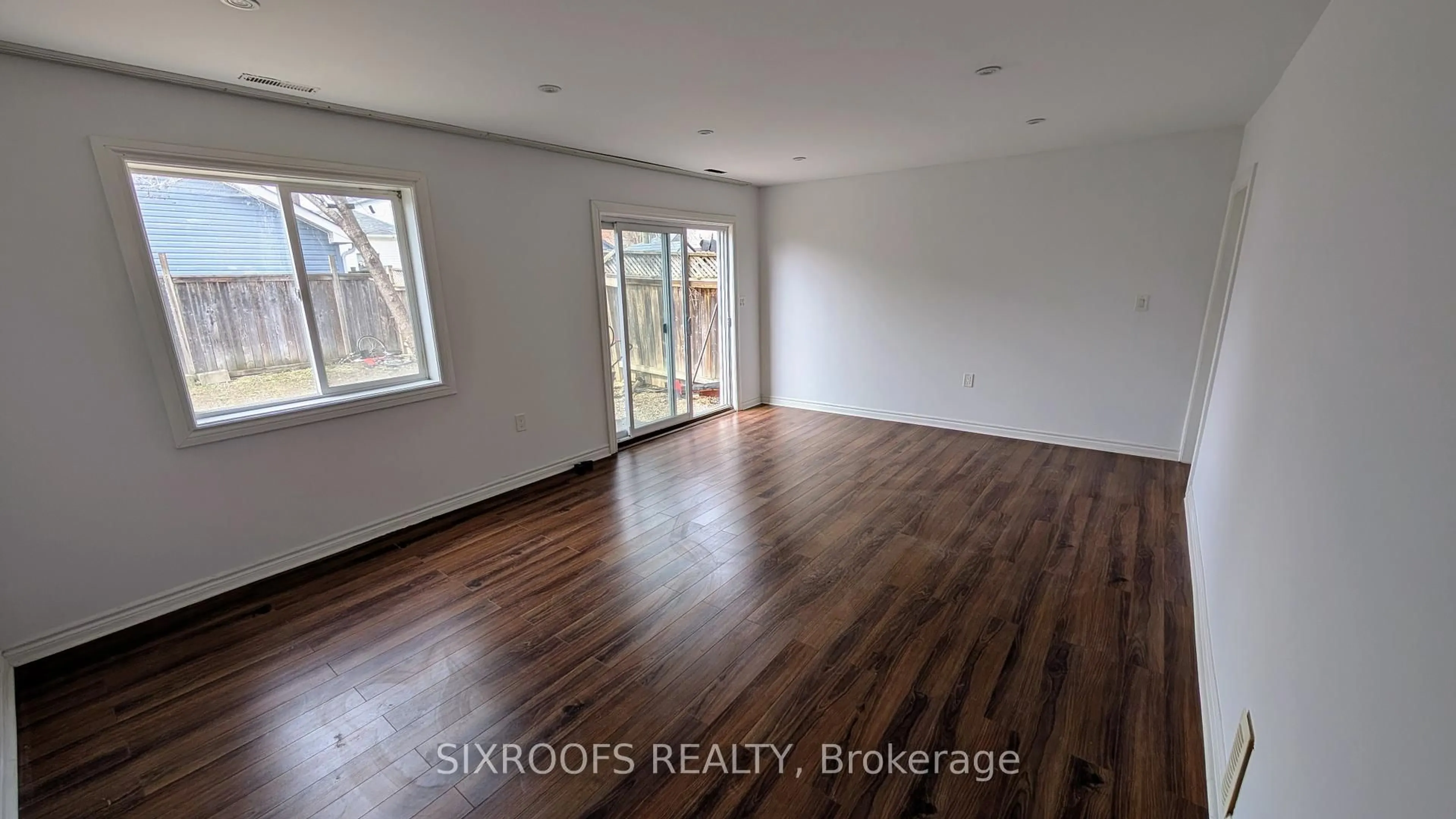 A pic of a room for 50 Guestville Ave, Toronto Ontario M6N 4N2