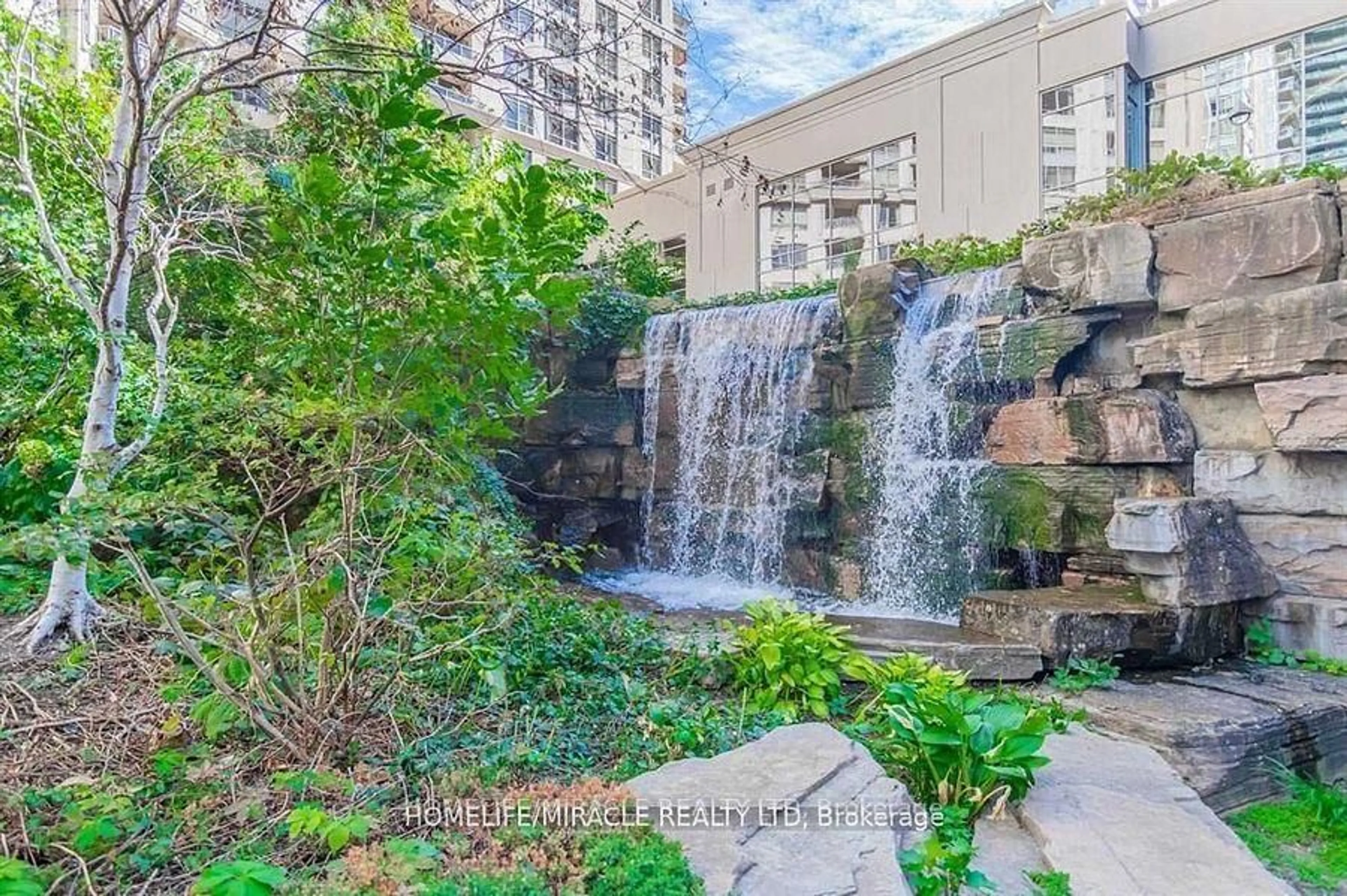 Patio, water/lake/river/ocean view for 3880 Duke Of York Blvd #1401, Mississauga Ontario L5B 4M7