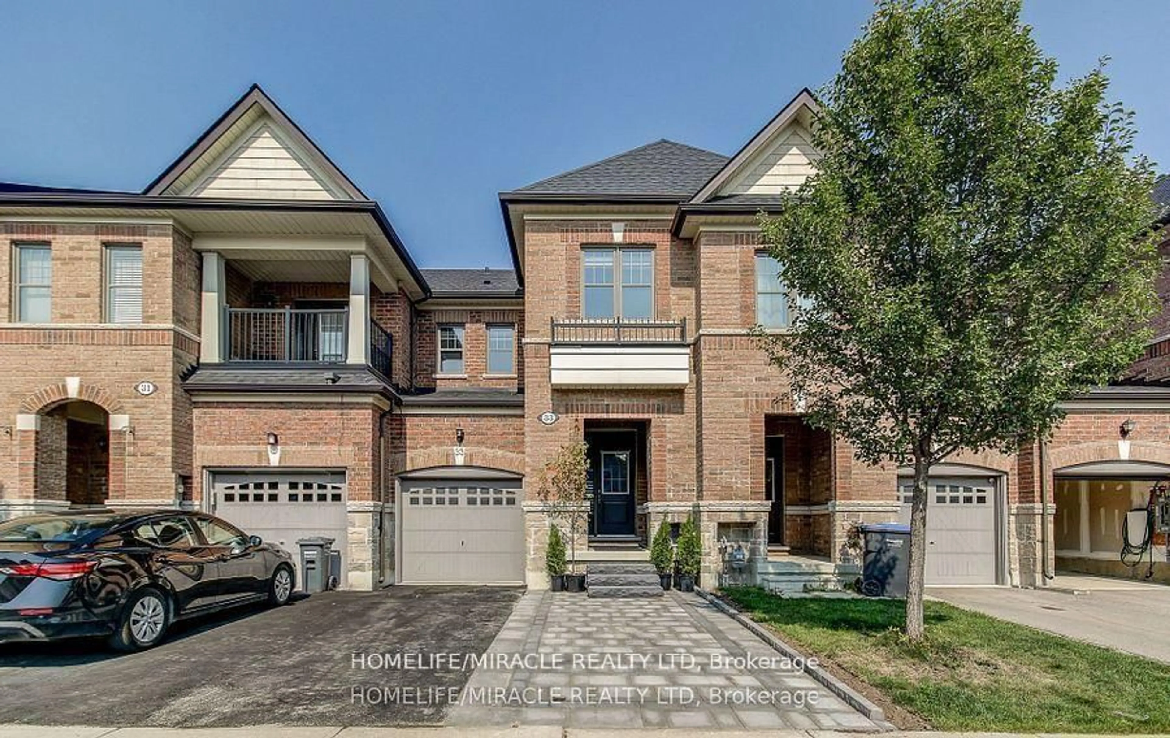 Home with brick exterior material, street for 33 MORRA Ave, Caledon Ontario L7E 4K6