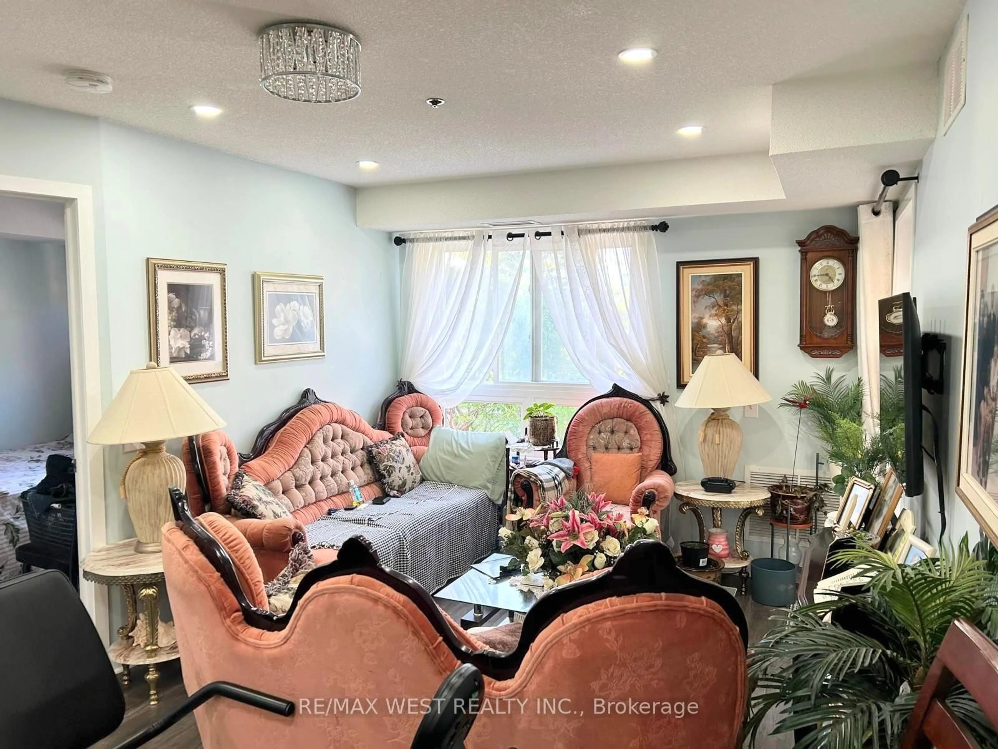 Living room with furniture, unknown for 4 Dayspring Circ #208, Brampton Ontario L6P 2Z7