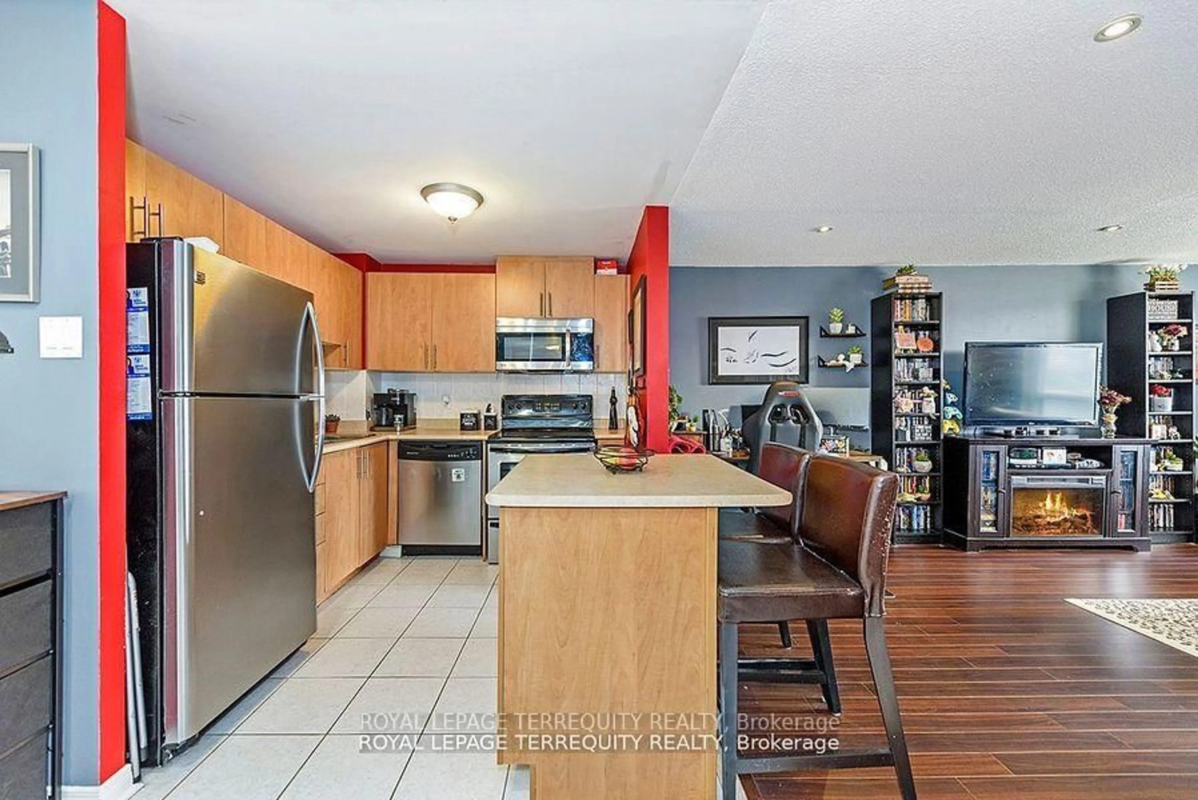 Unknown for 6720 Glen Erin Dr #105, Mississauga Ontario L5N 3K8