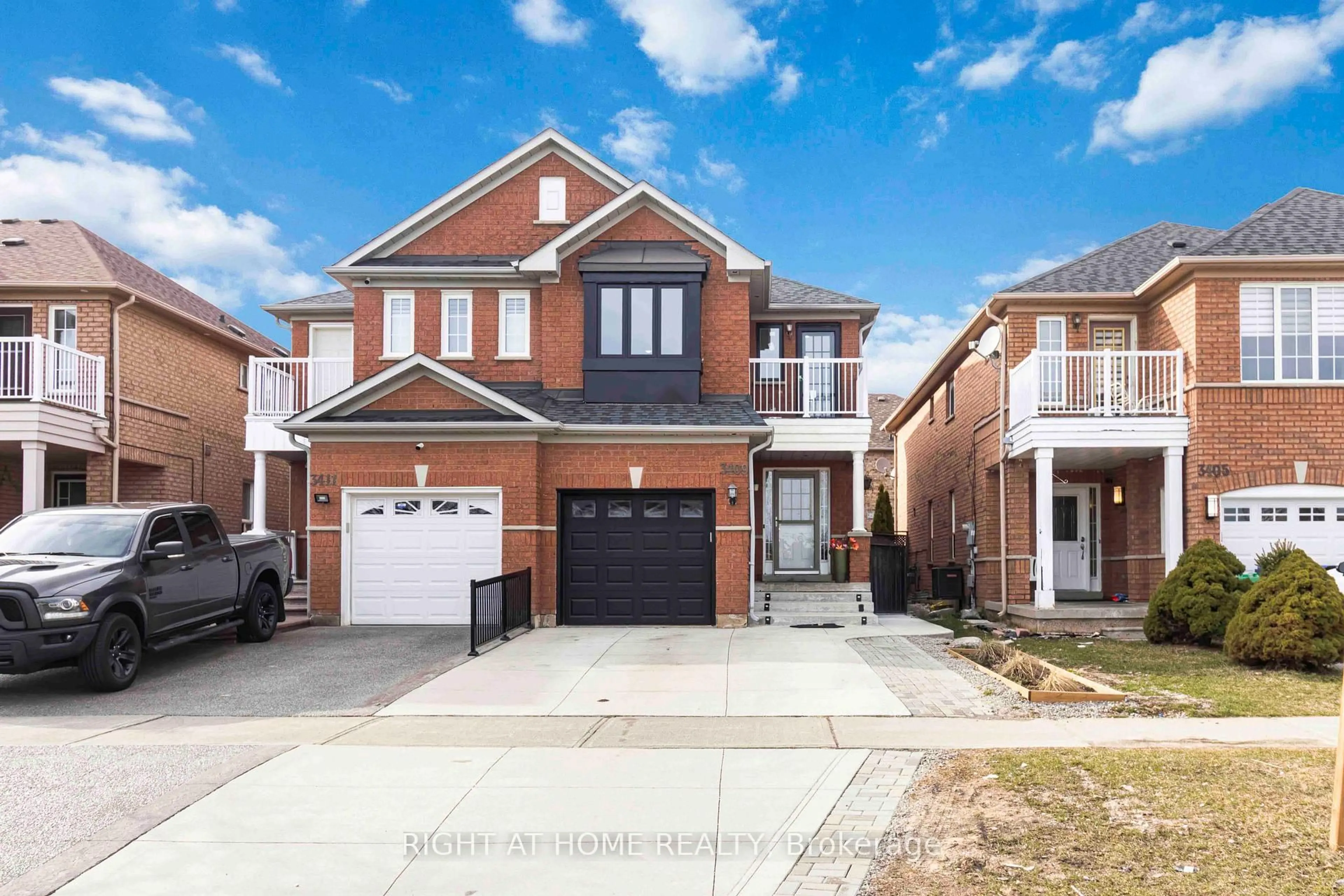 Home with brick exterior material, street for 3409 McDowell Dr, Mississauga Ontario L5M 6R7