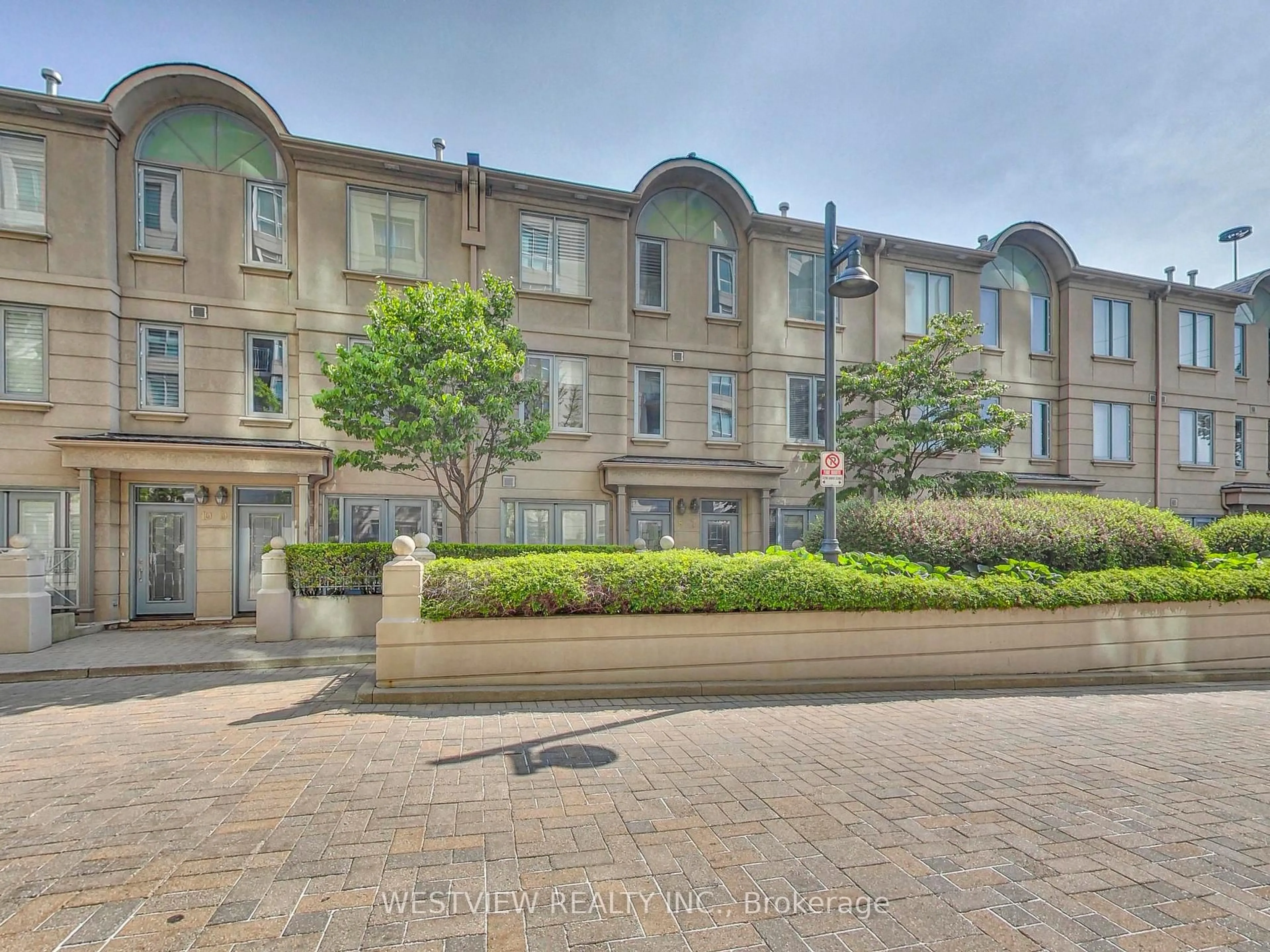 A pic from outside/outdoor area/front of a property/back of a property/a pic from drone, street for 2111 Lake Shore Blvd #TH7, Toronto Ontario M8V 4B2