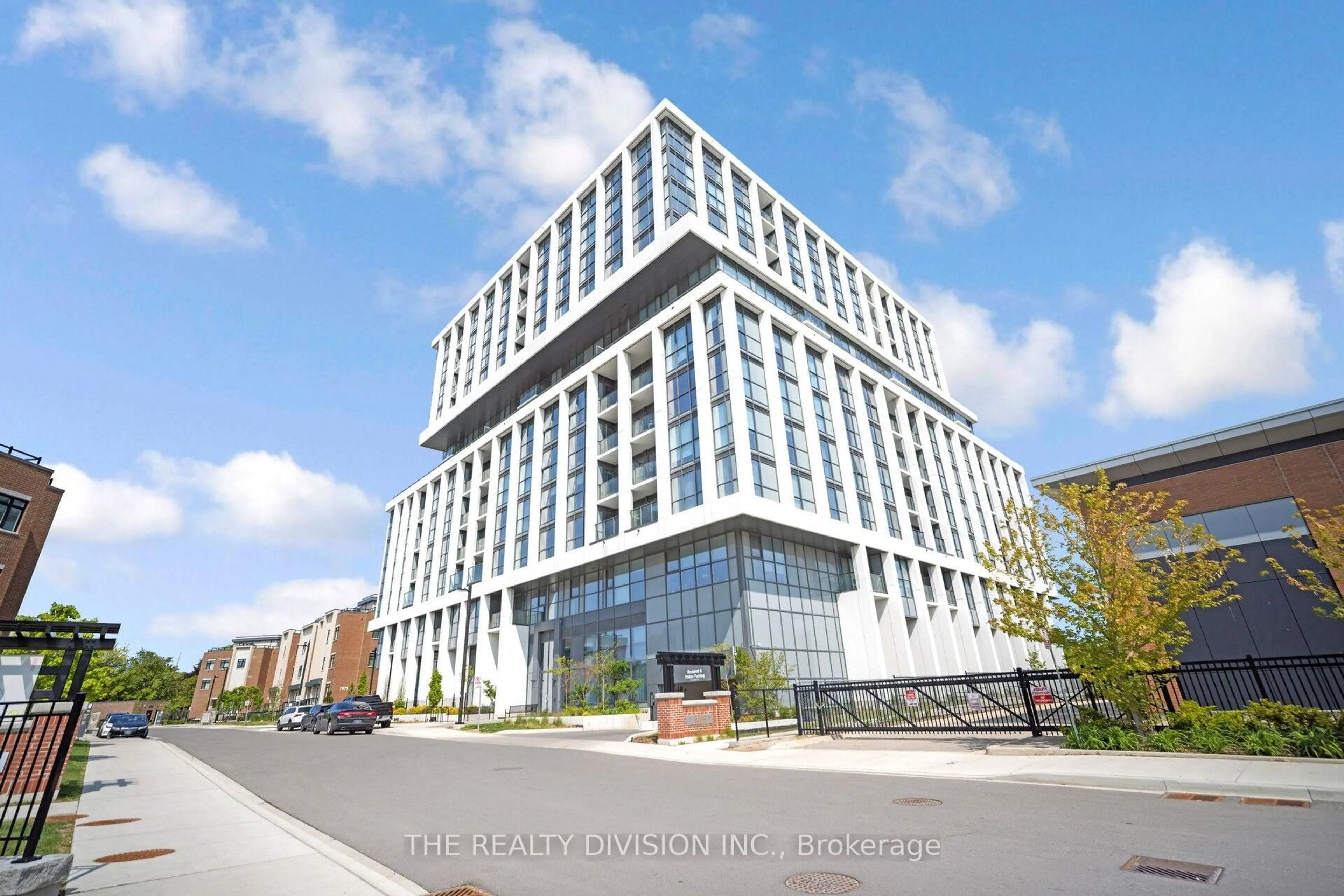Unknown for 1063 Douglas Mccurdy Comm #606, Mississauga Ontario L5G 0C5