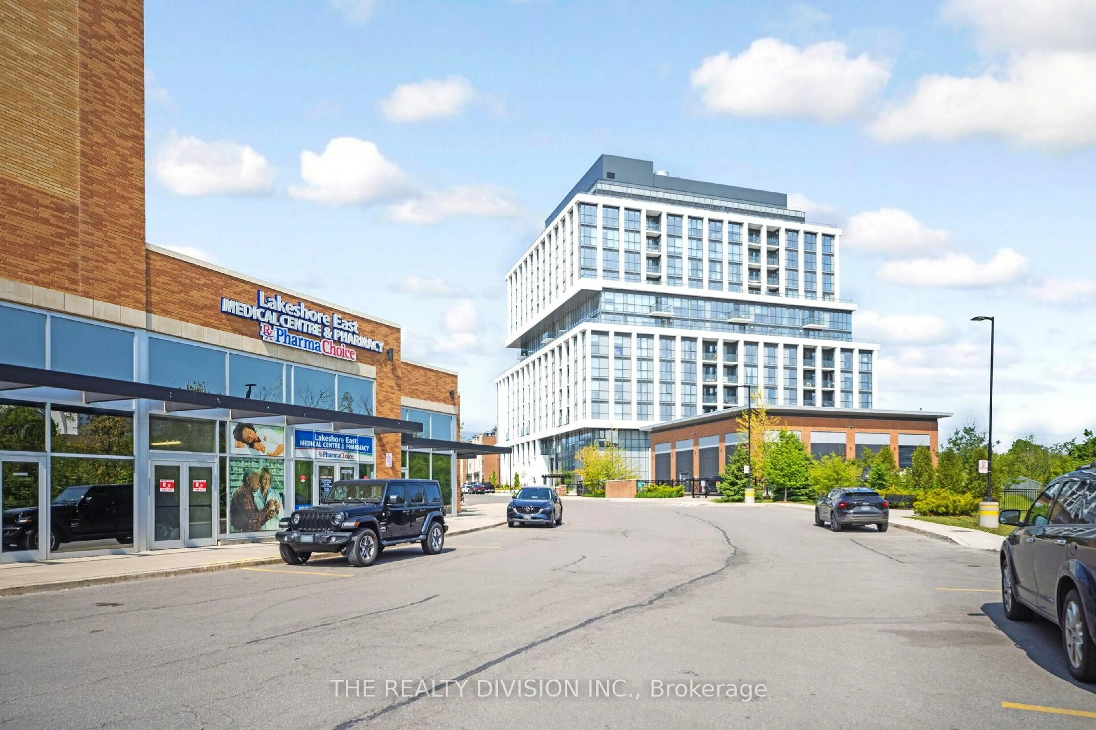 Unknown for 1063 Douglas Mccurdy Comm #606, Mississauga Ontario L5G 0C5