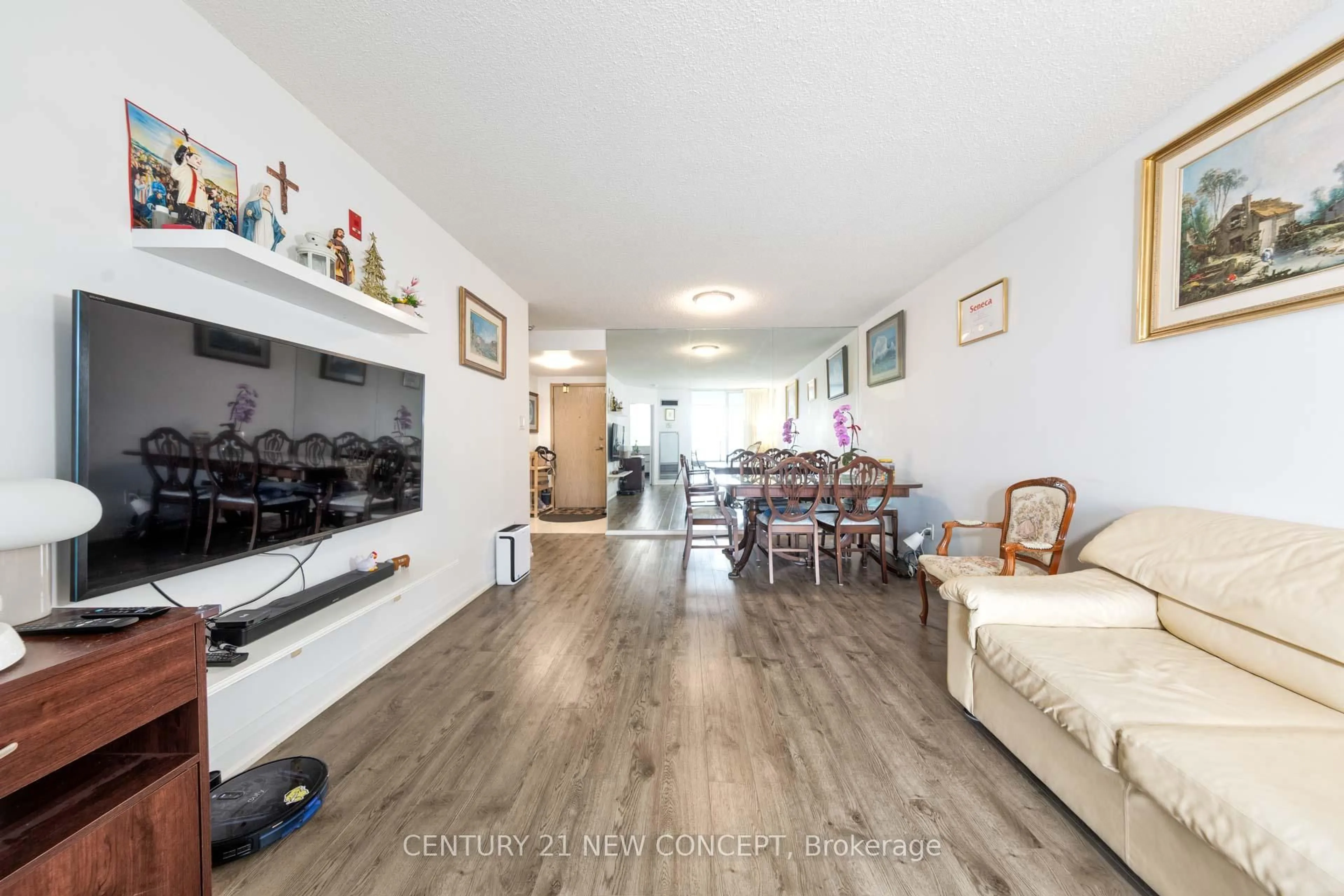 Living room with furniture, unknown for 22 Southport St #932, Toronto Ontario M6S 4Y9