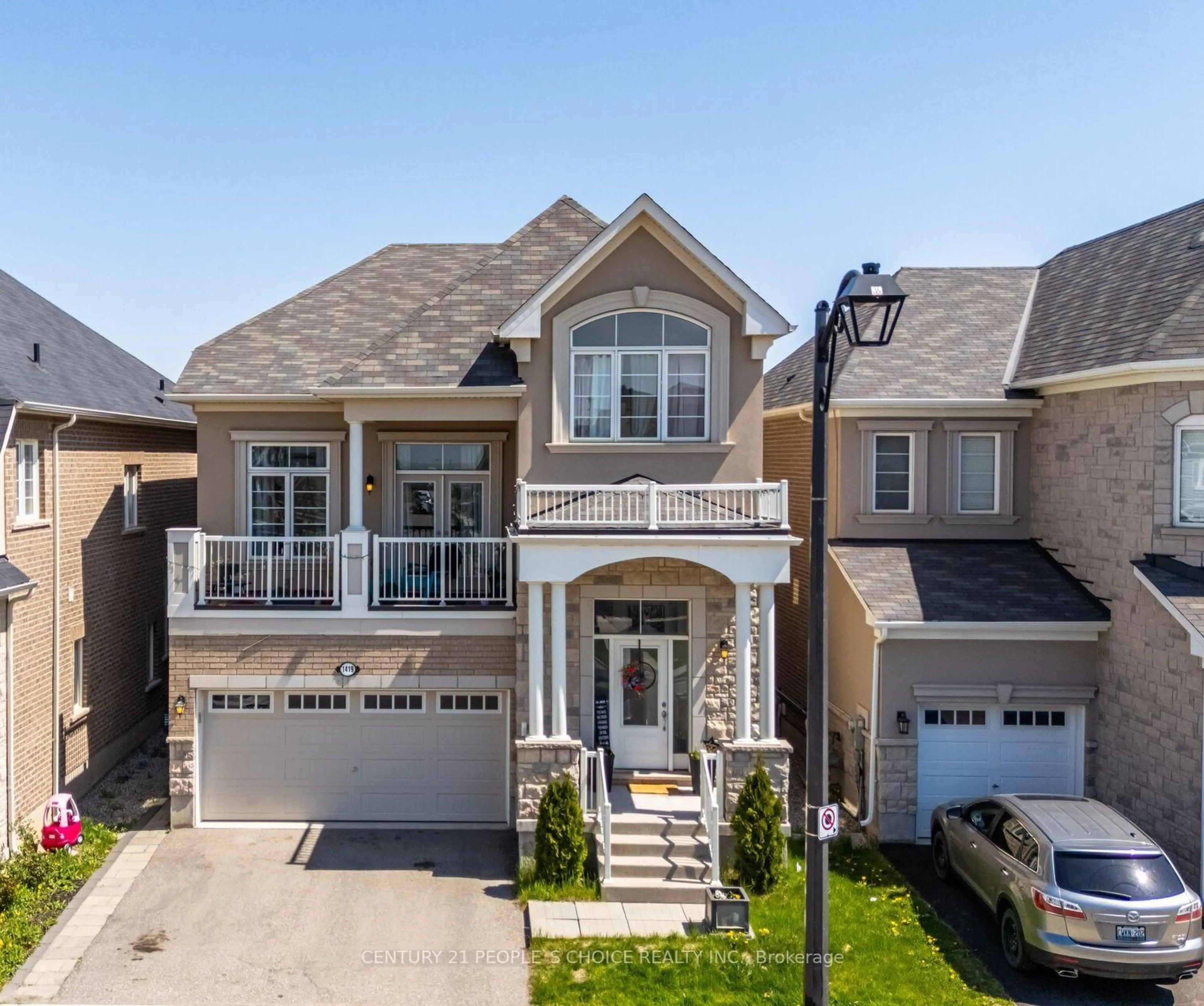 Unknown for 1419 Chretien St, Milton Ontario L9E 1G7