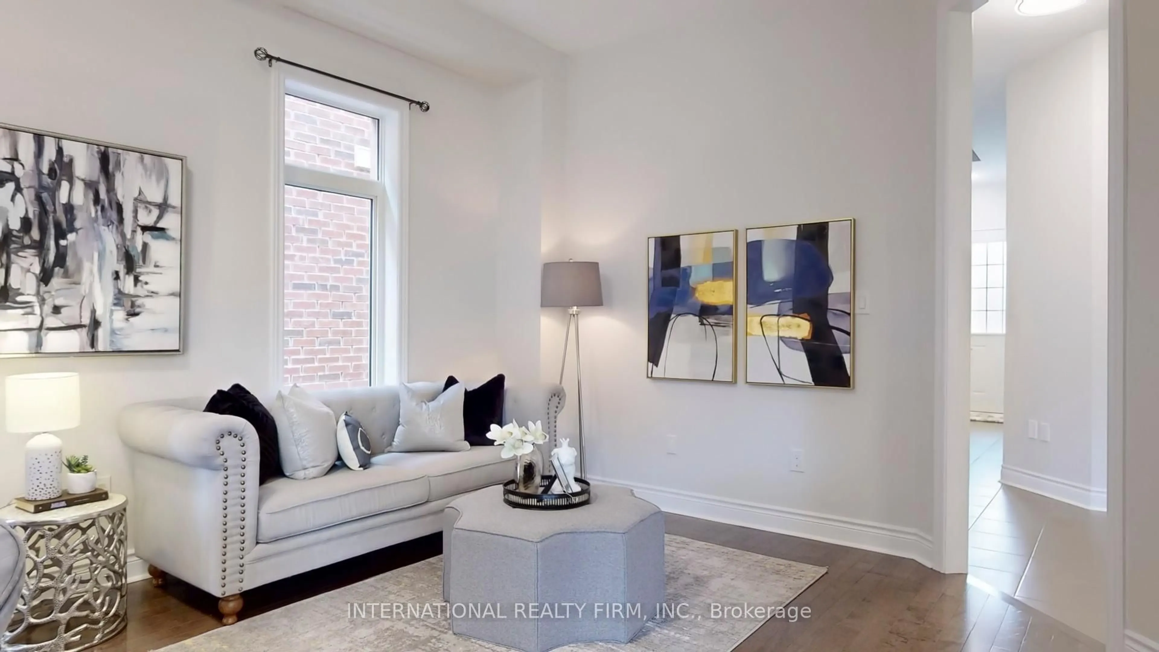Living room with furniture, unknown for 254 Niagara Tr, Halton Hills Ontario L7G 0M4