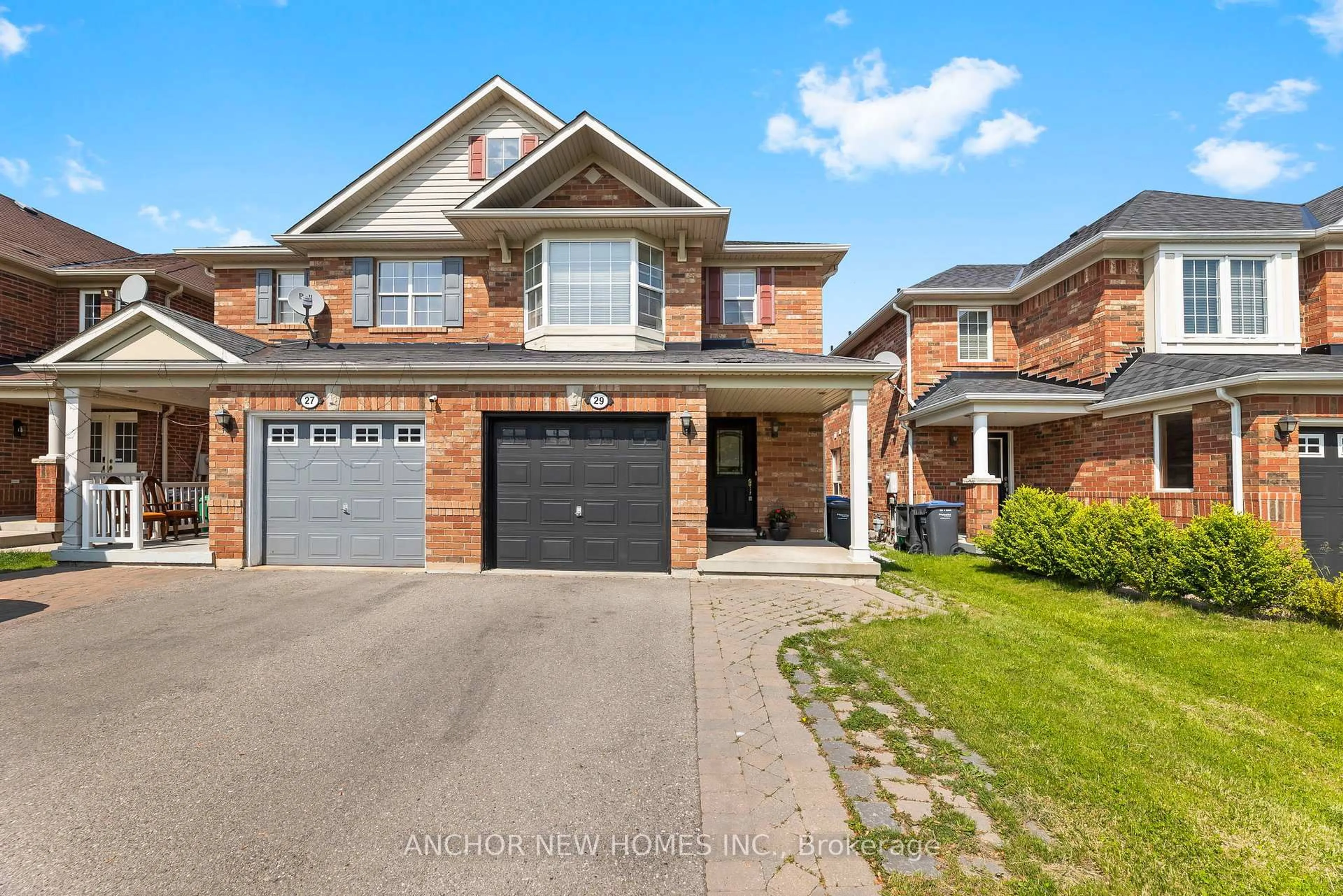 Home with brick exterior material, street for 29 Levida St, Brampton Ontario L6P 2Y6