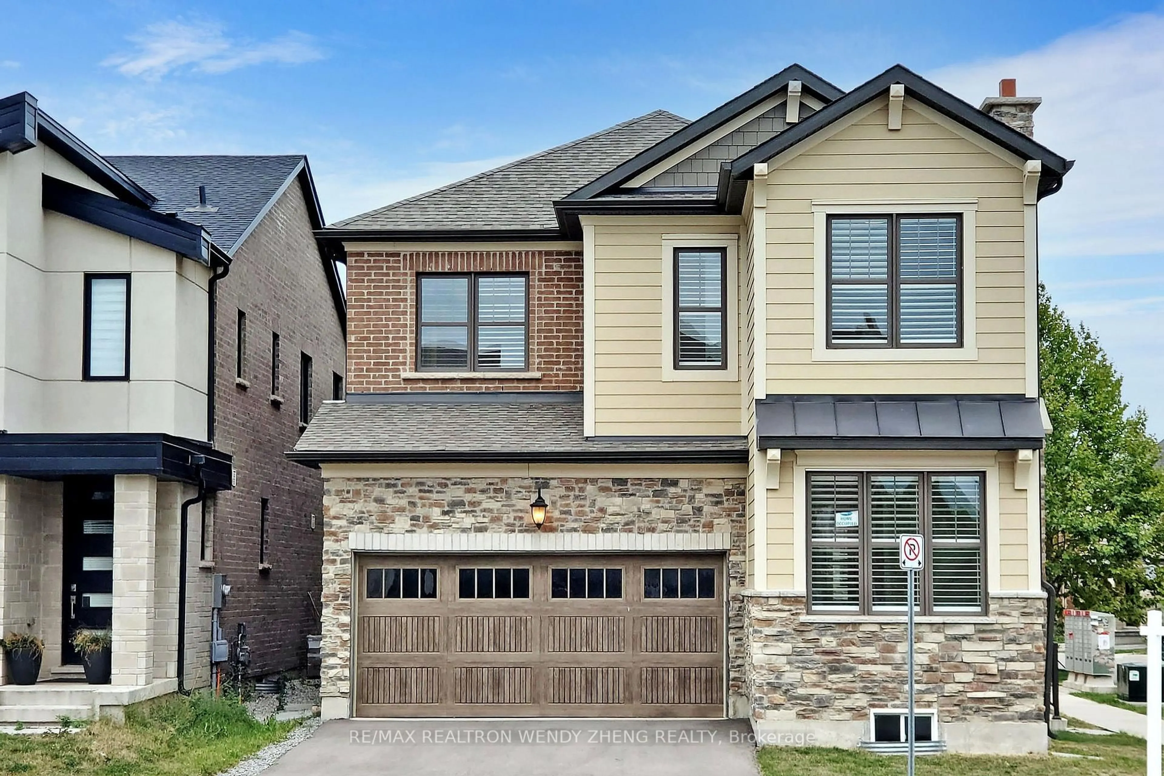 Home with brick exterior material, street for 3209 Daisy Way, Oakville Ontario L6M 1L4