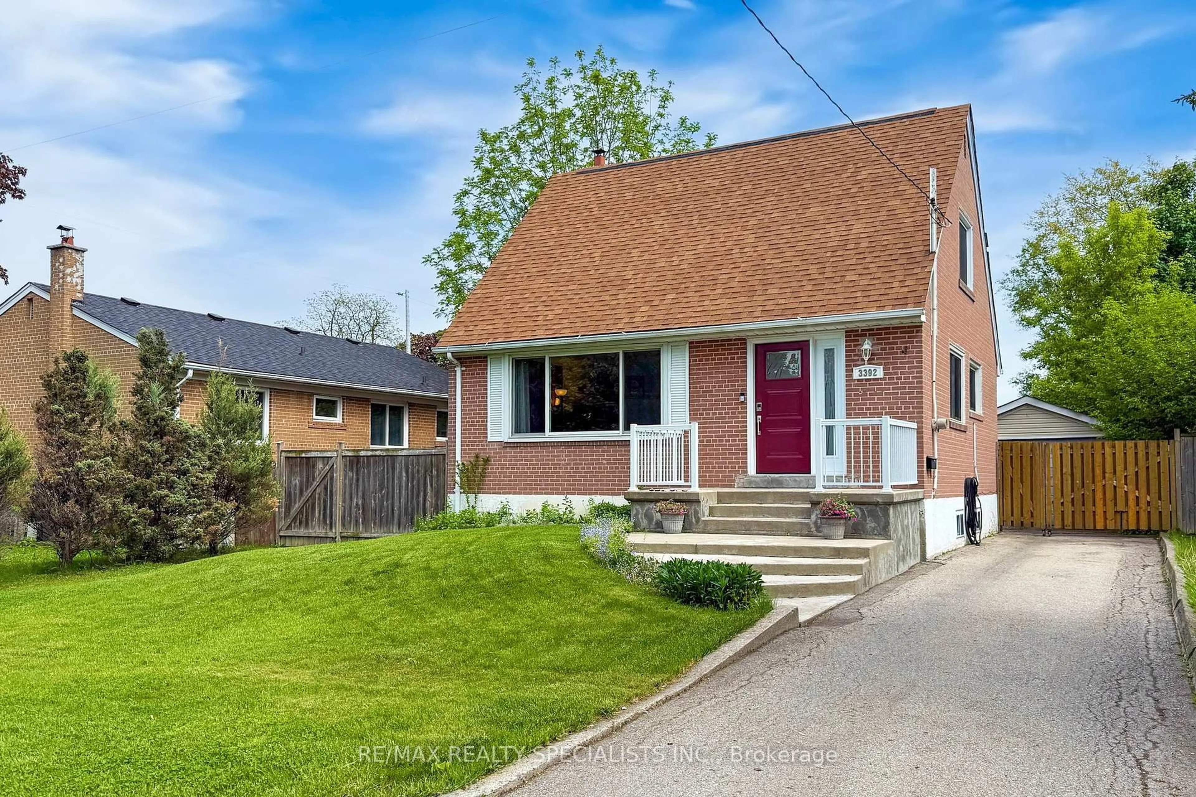 Home with brick exterior material, street for 3392 Sonja Rd, Mississauga Ontario L4T 1R1