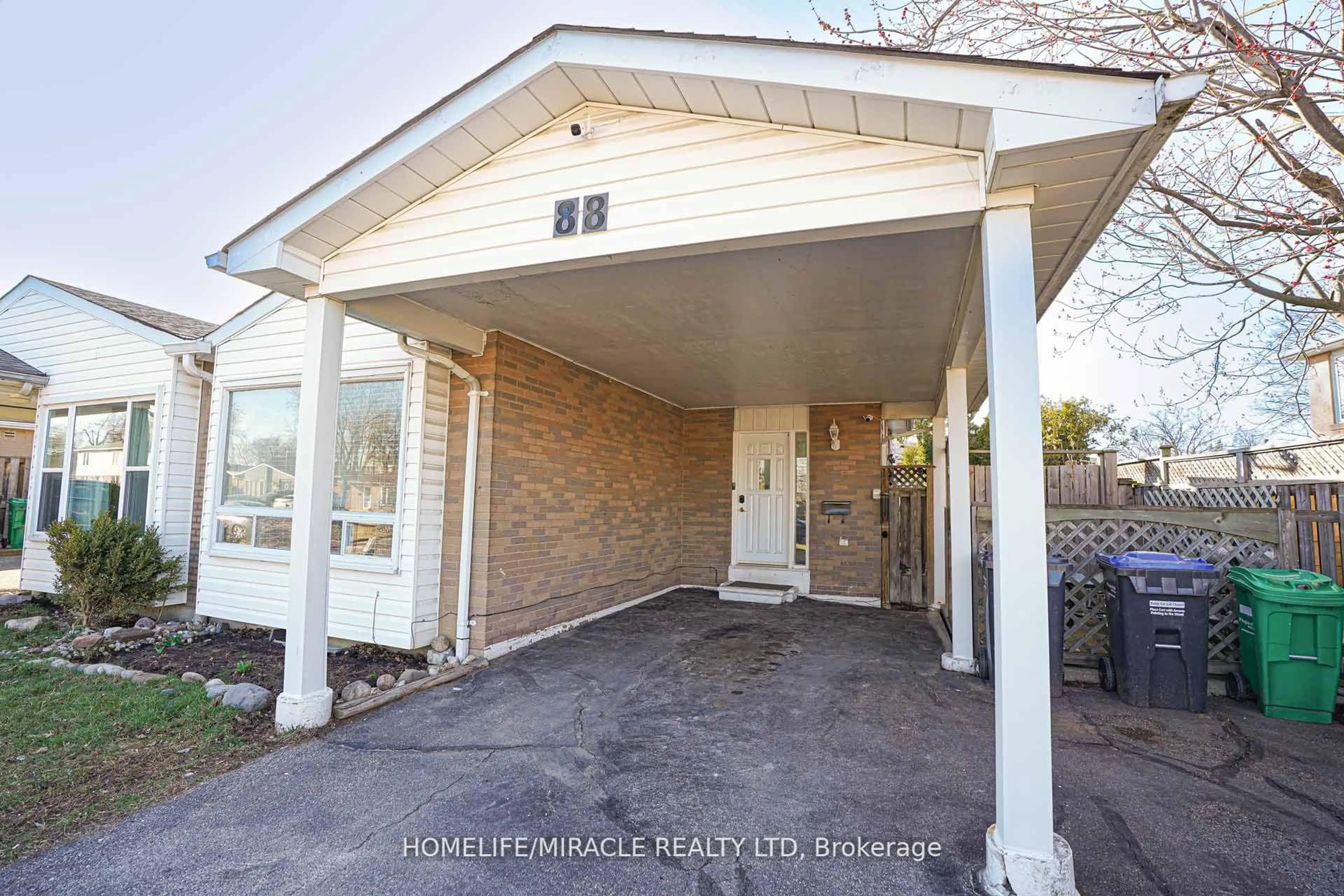 Unknown for 88 Goldcrest Rd, Brampton Ontario L6S 1G8