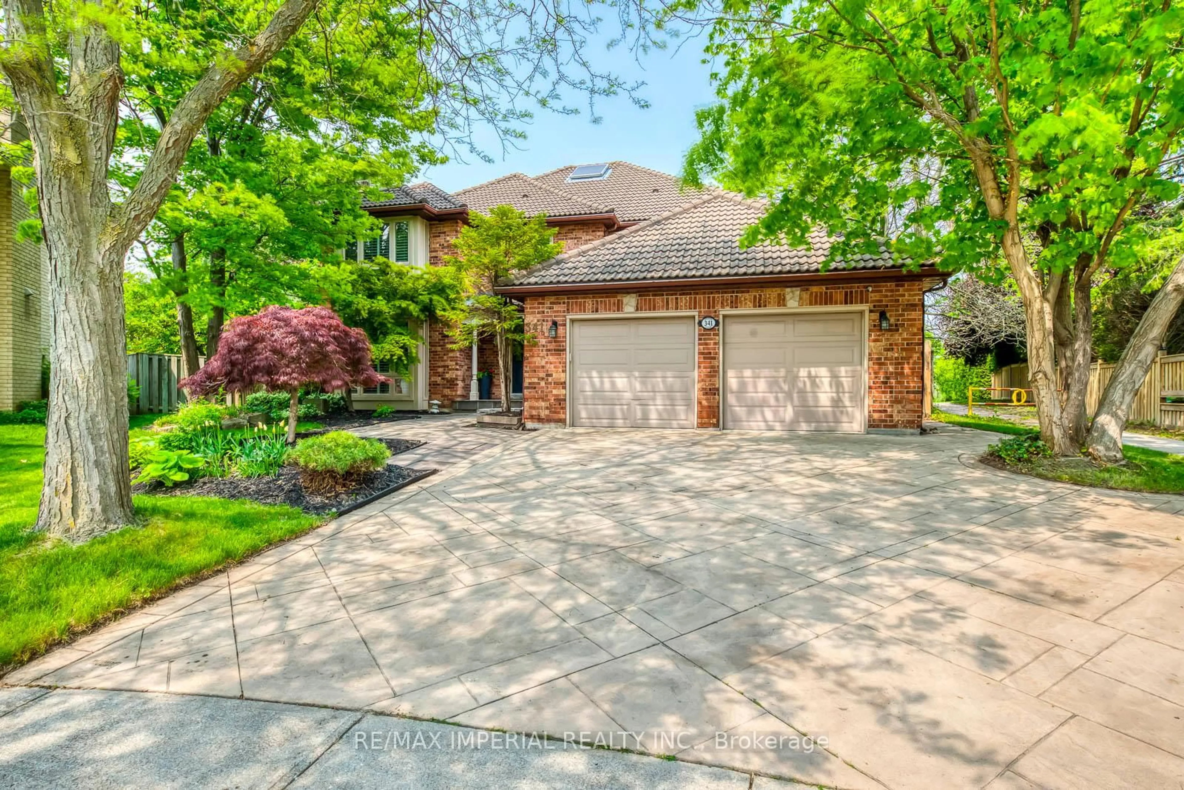 Home with brick exterior material, street for 341 Acacia Crt, Oakville Ontario L6J 6K5