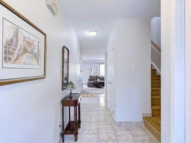 Additional property image - 121 Falconer Dr Unit 27