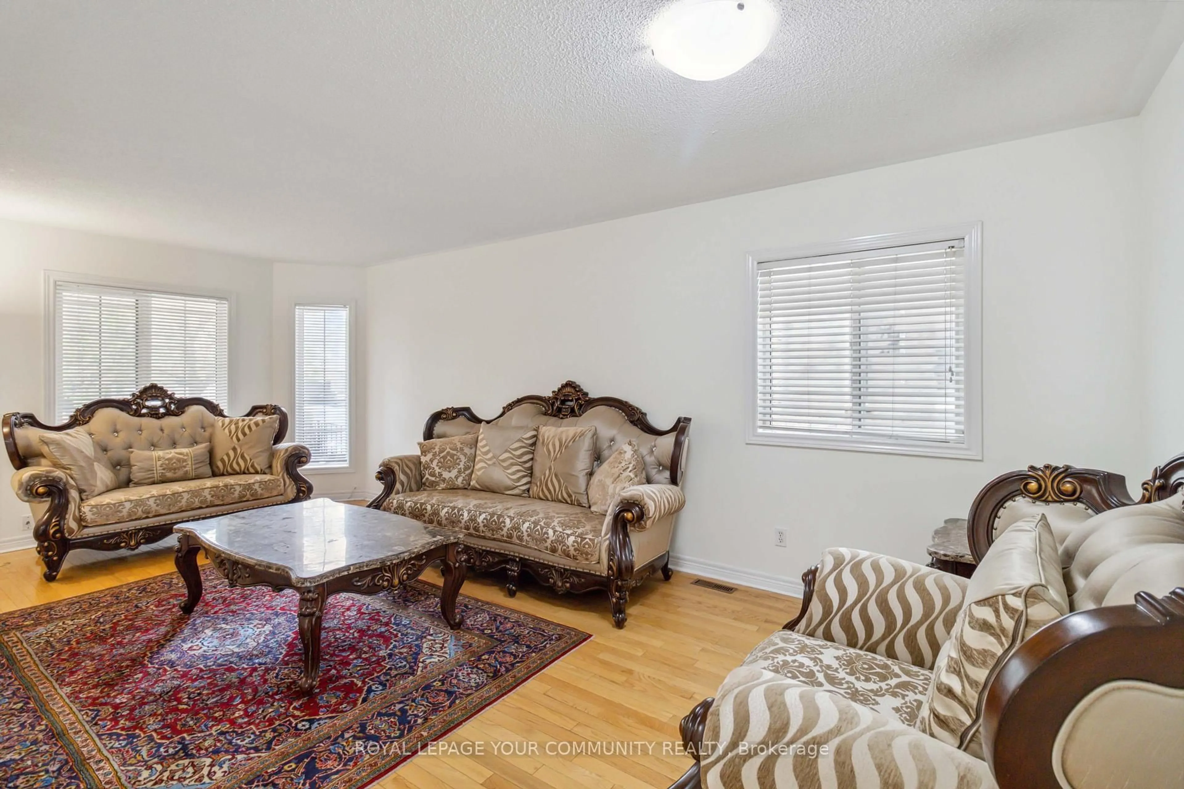 Living room with furniture, unknown for 23 Hillpath Cres, Brampton Ontario L6Z 4T9