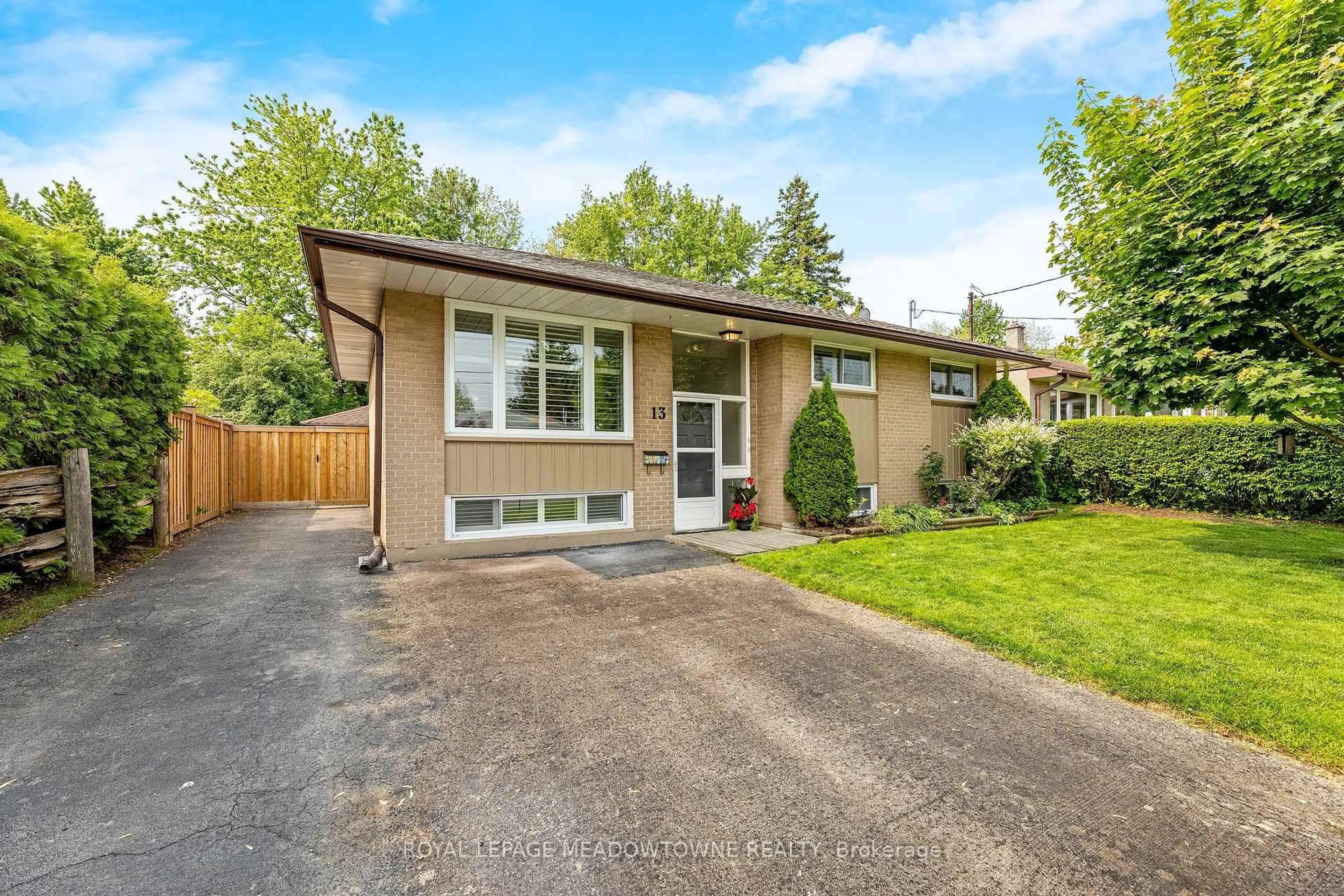 Home with brick exterior material, street for 13 Gower Crt, Halton Hills Ontario L7G 4L6