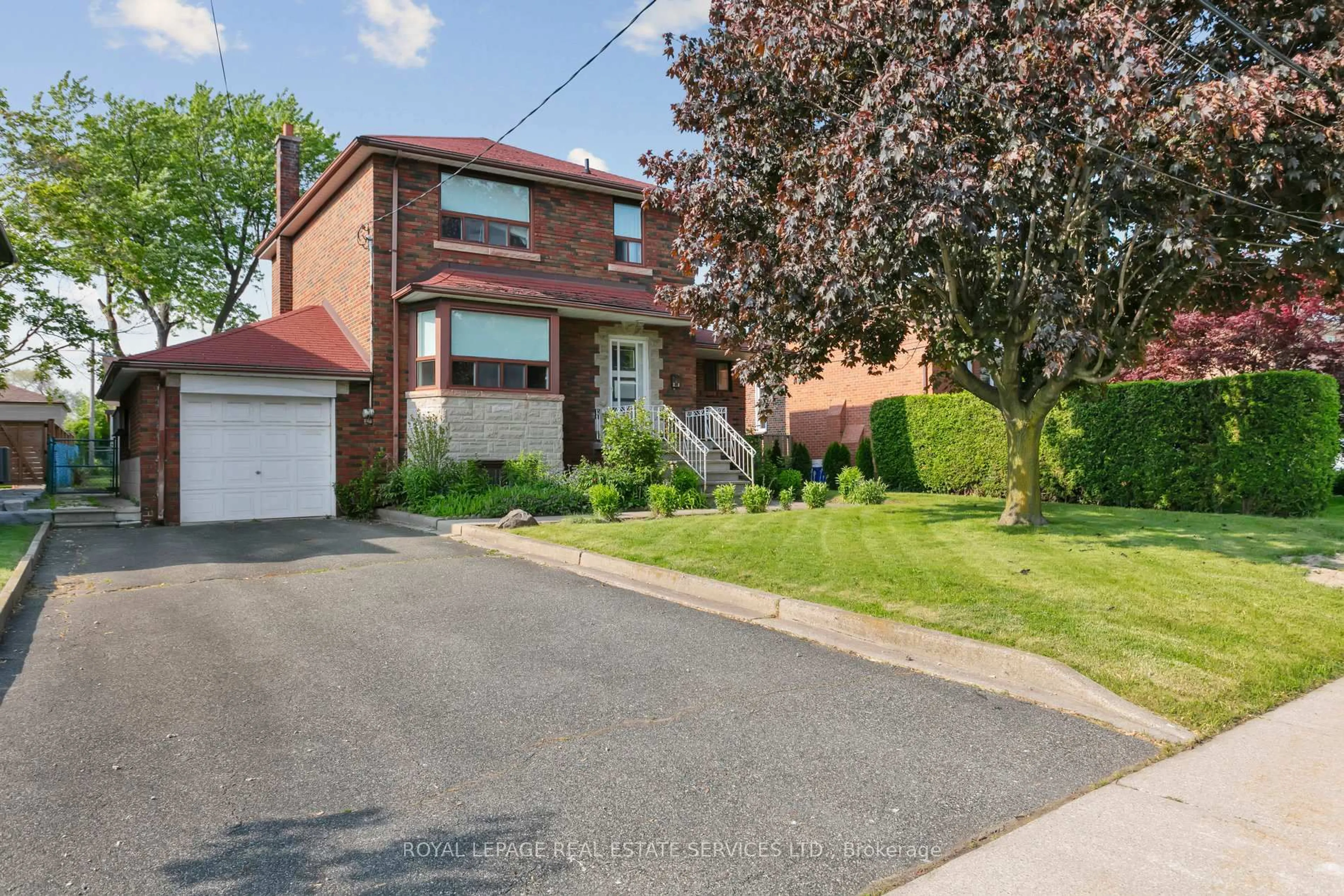 Home with brick exterior material, street for 28 Cornelius Pkwy, Toronto Ontario M6L 2K3