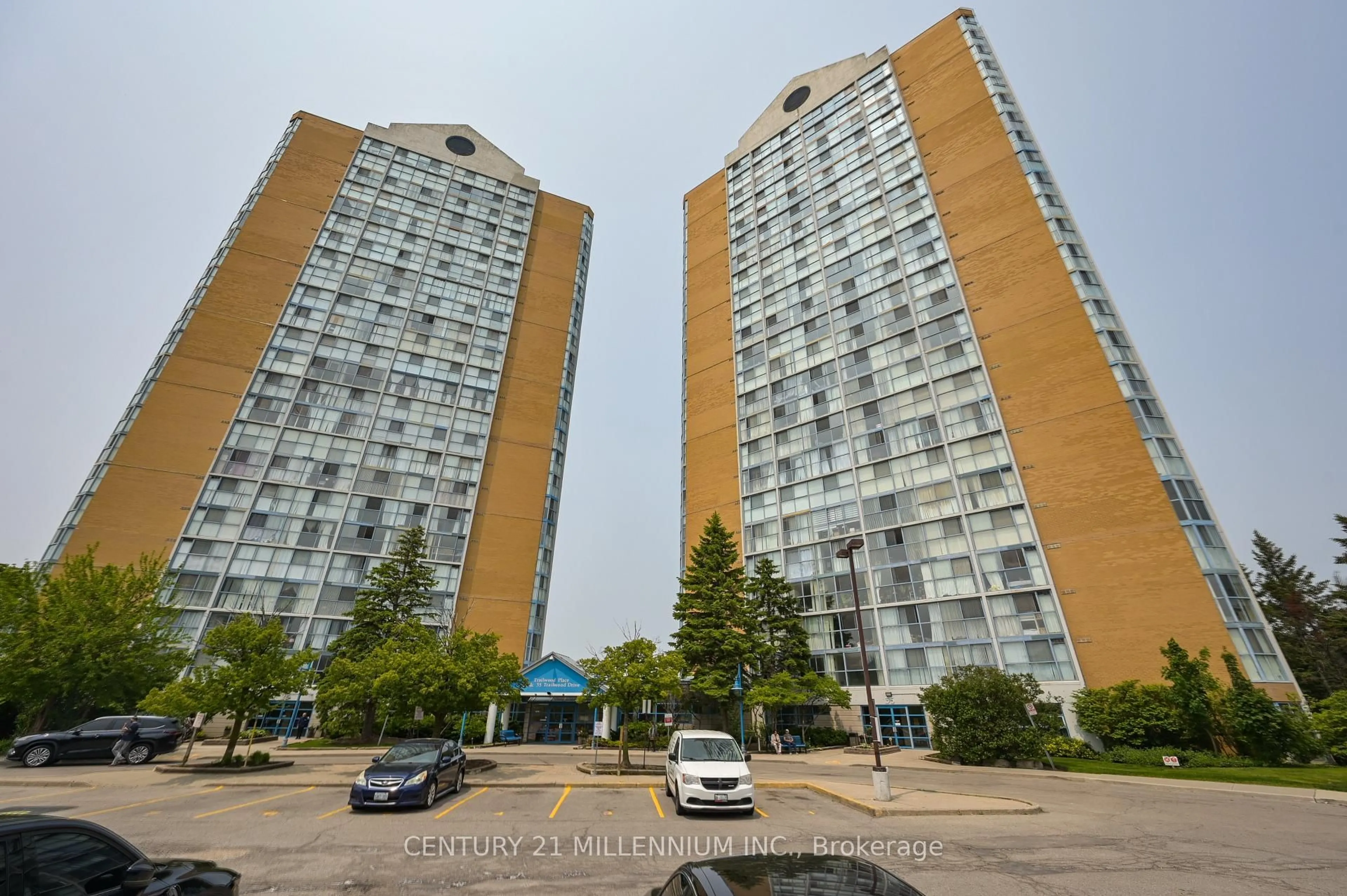 Unknown for 35 Trailwood Dr #913, Mississauga Ontario L4Z 3L6