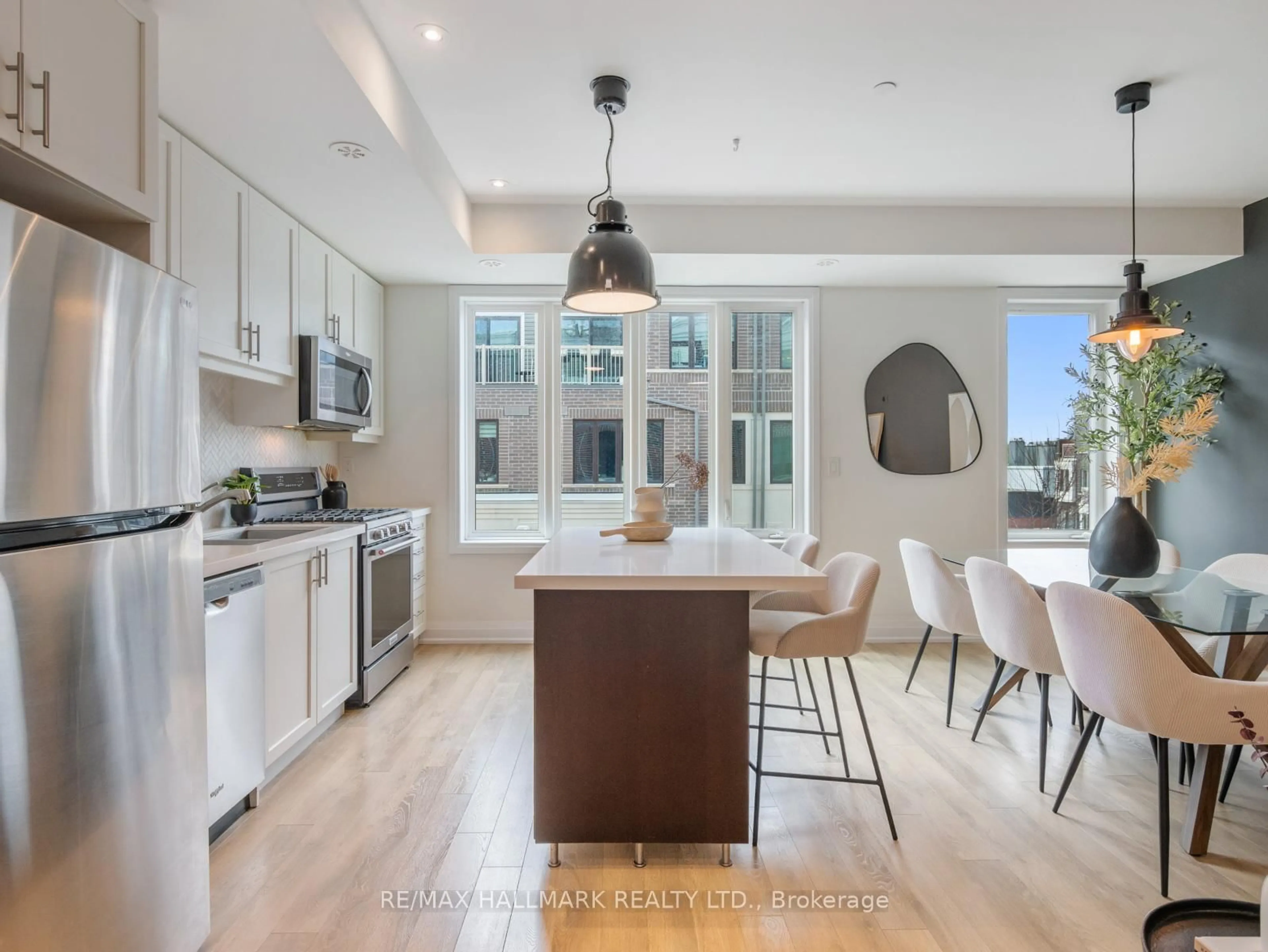 Open concept kitchen, unknown for 85 Eastwood Park Gdns #3, Toronto Ontario M8W 0B2