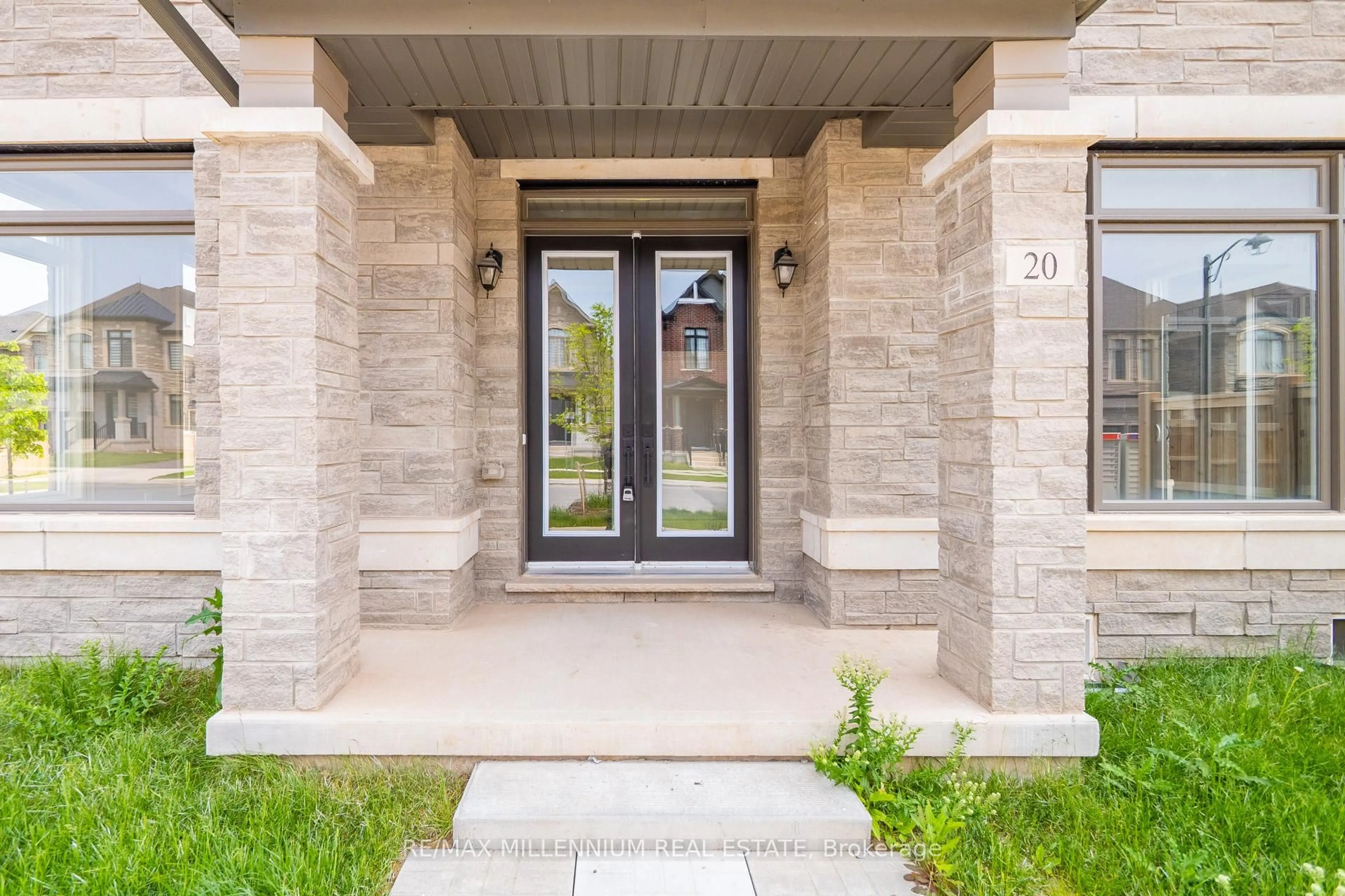 Unknown for 20 William Crawley Way, Oakville Ontario L6H 7C5