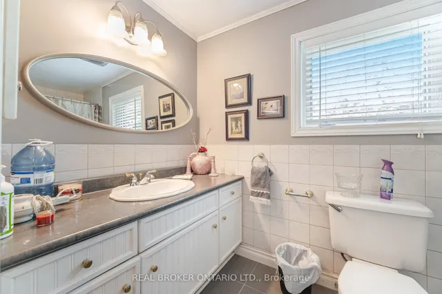 Additional property image - 30 Malvern Crt