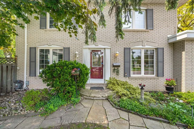 Additional property image - 30 Malvern Crt