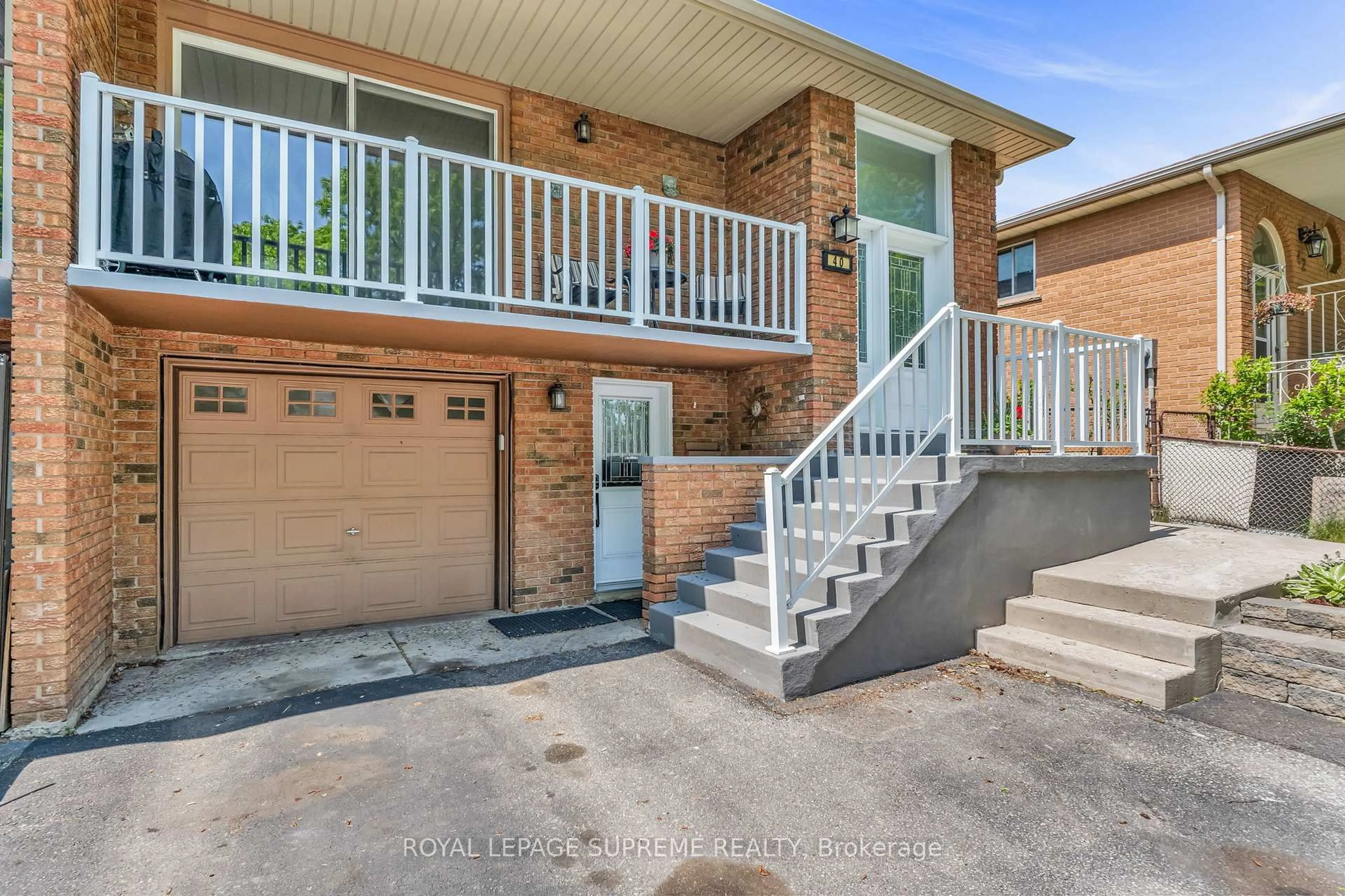 Unknown for 40 Petunias Rd, Brampton Ontario L6V 3G8