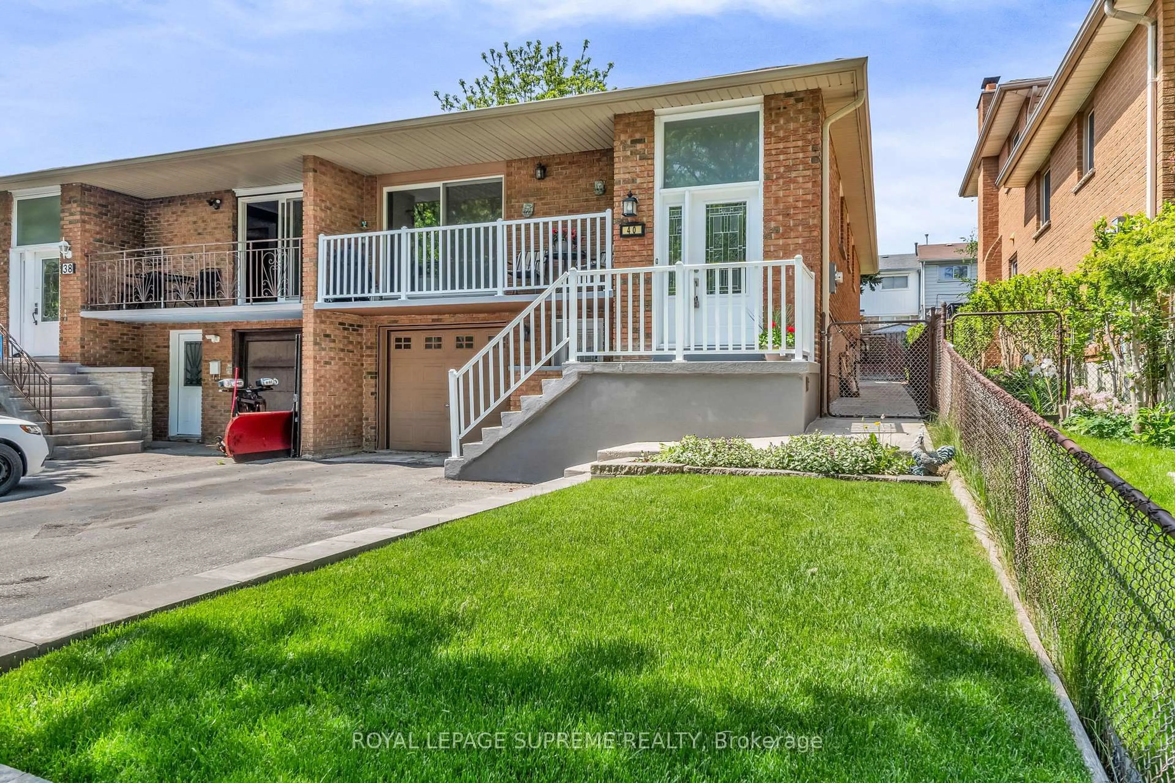 Home with brick exterior material, street for 40 Petunias Rd, Brampton Ontario L6V 3G8