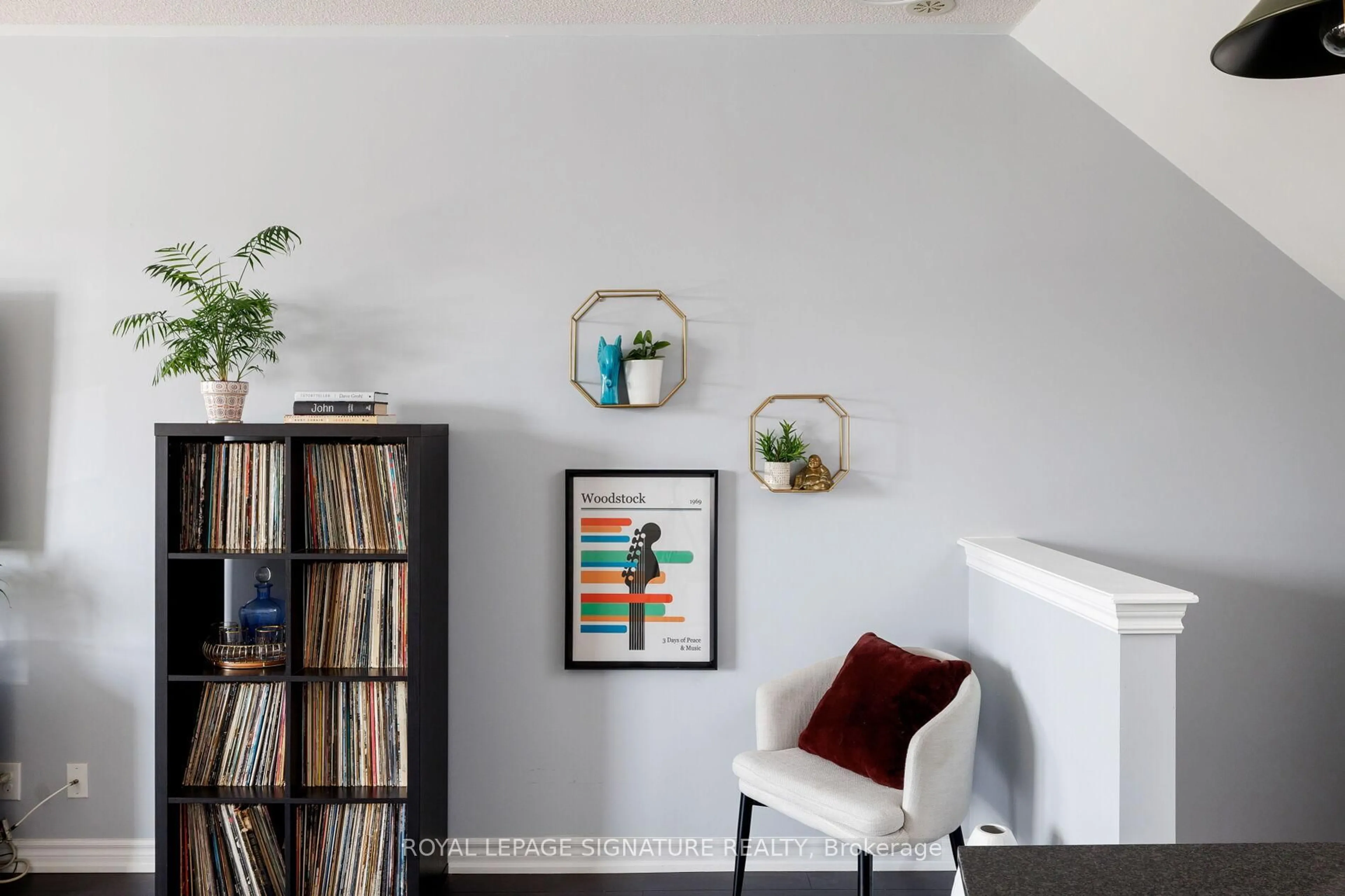 Living room with furniture, unknown for 110 Caledonia Park Rd #1, Toronto Ontario M6H 0B2