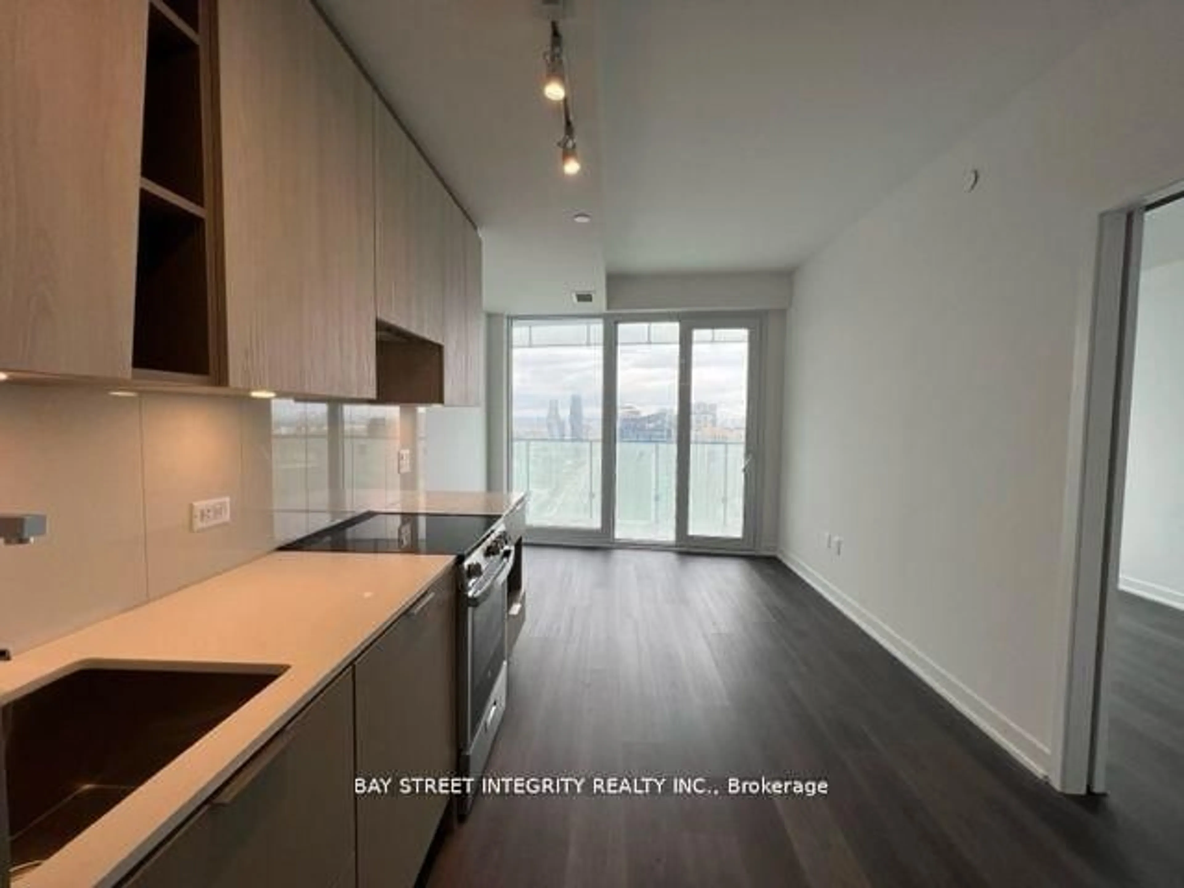 Unknown for 3900 Confederation Pkwy #3212, Mississauga Ontario L5B 0M3