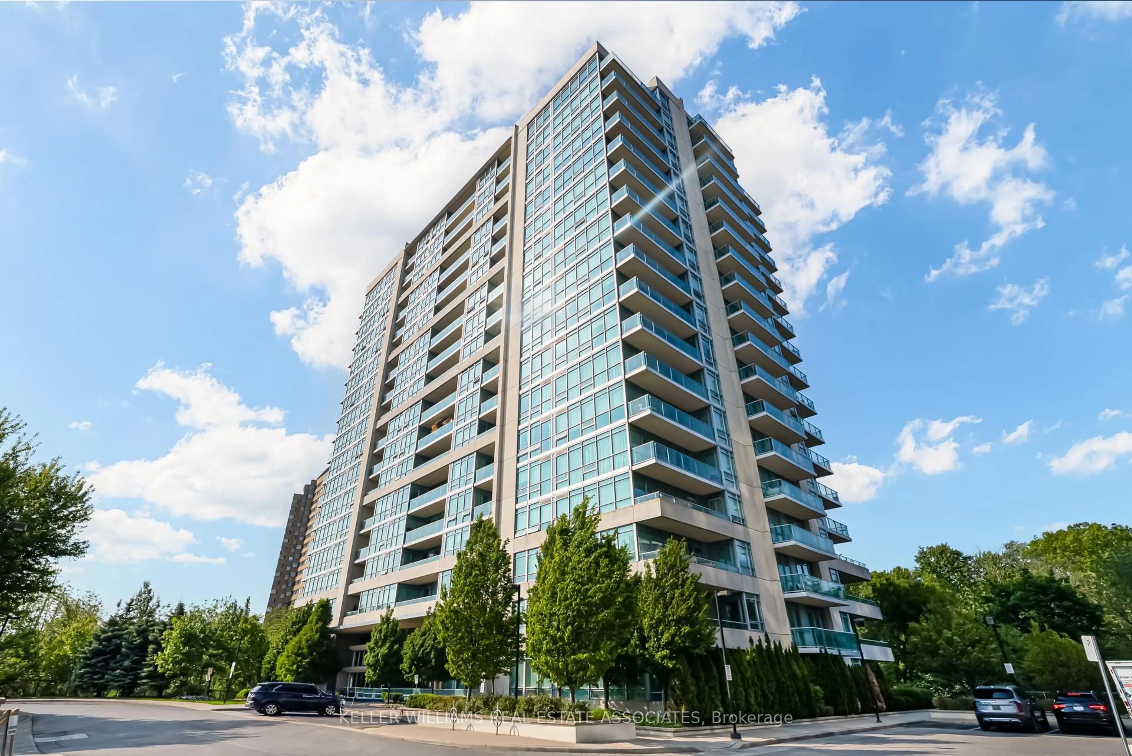 Unknown for 1055 Southdown Rd #Lph09, Mississauga Ontario L5J 0A3