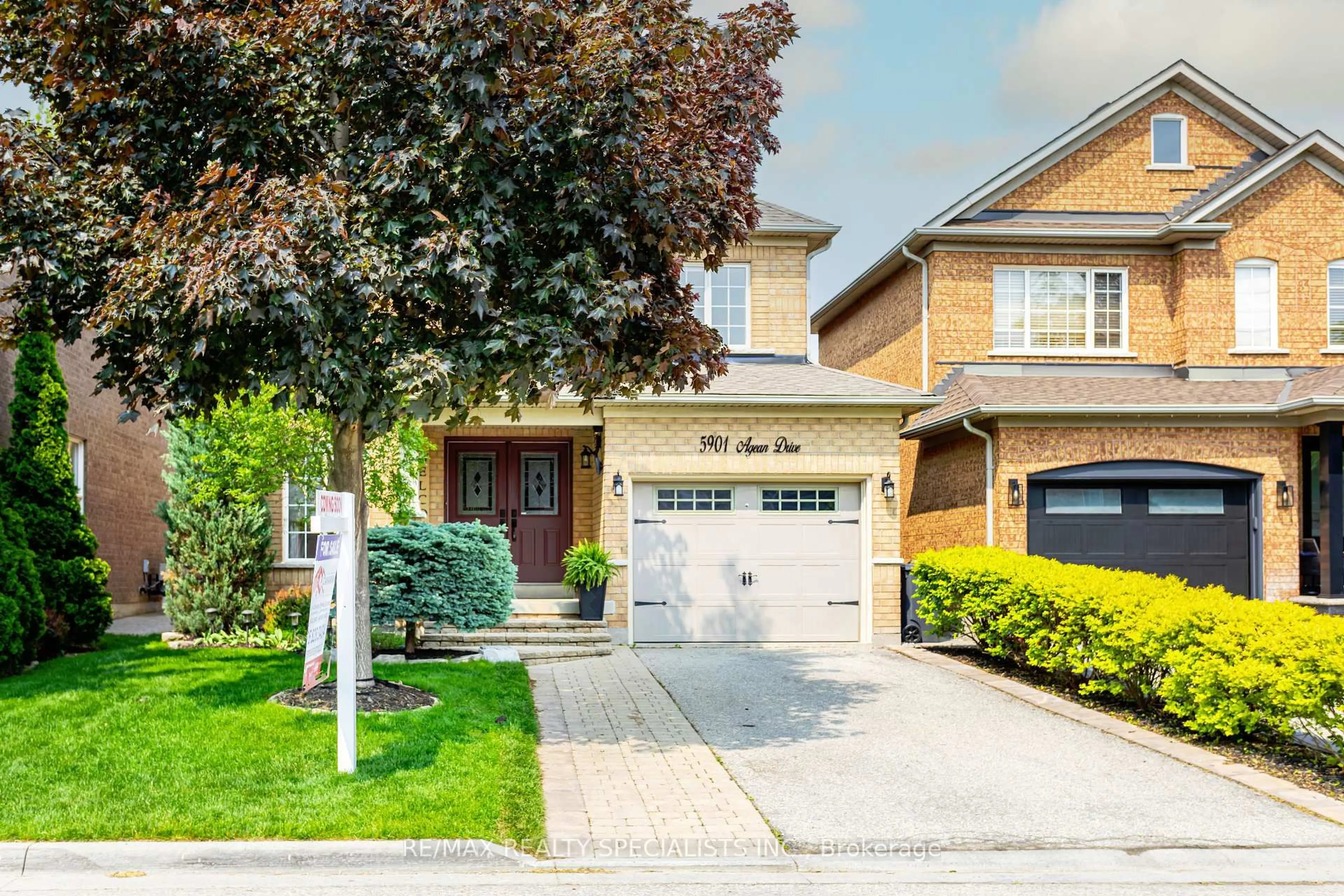 Home with brick exterior material, street for 5901 Agean Dr, Mississauga Ontario L5M 6R6