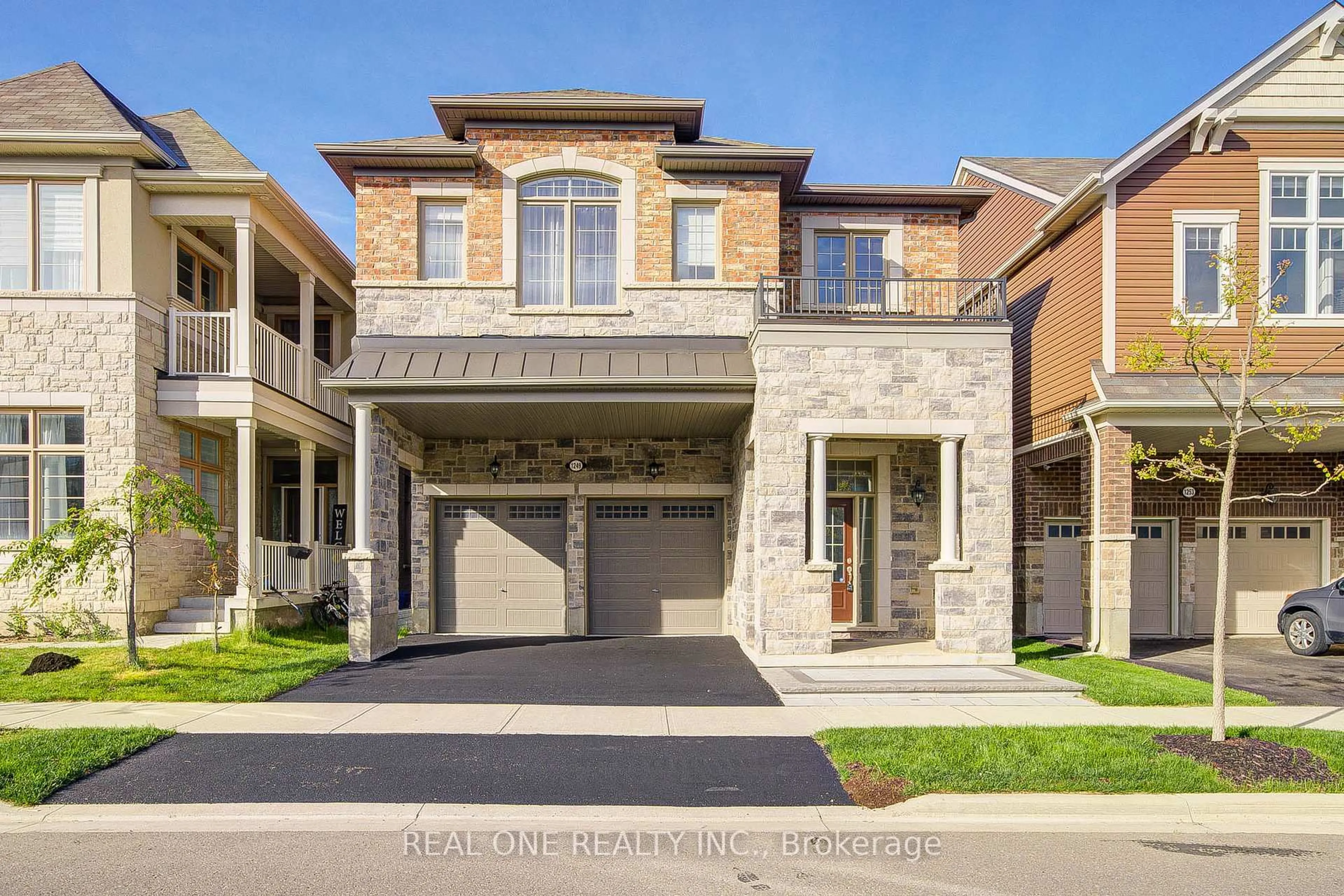 Home with brick exterior material, street for 1249 Sweetfern Cres, Milton Ontario L9E 1M1
