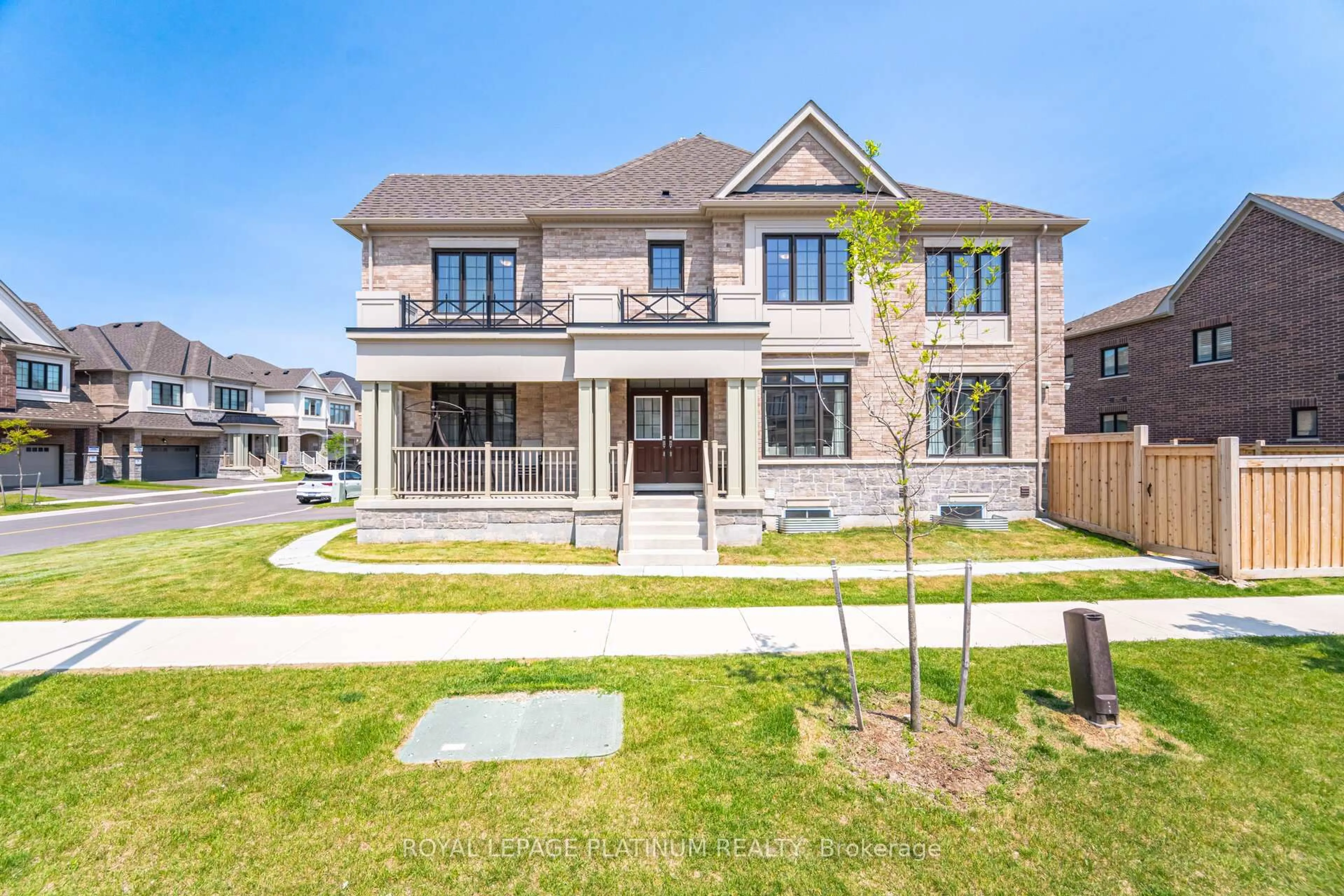 Home with brick exterior material, street for 1454 Kitchen Crt, Milton Ontario L9E 1T6