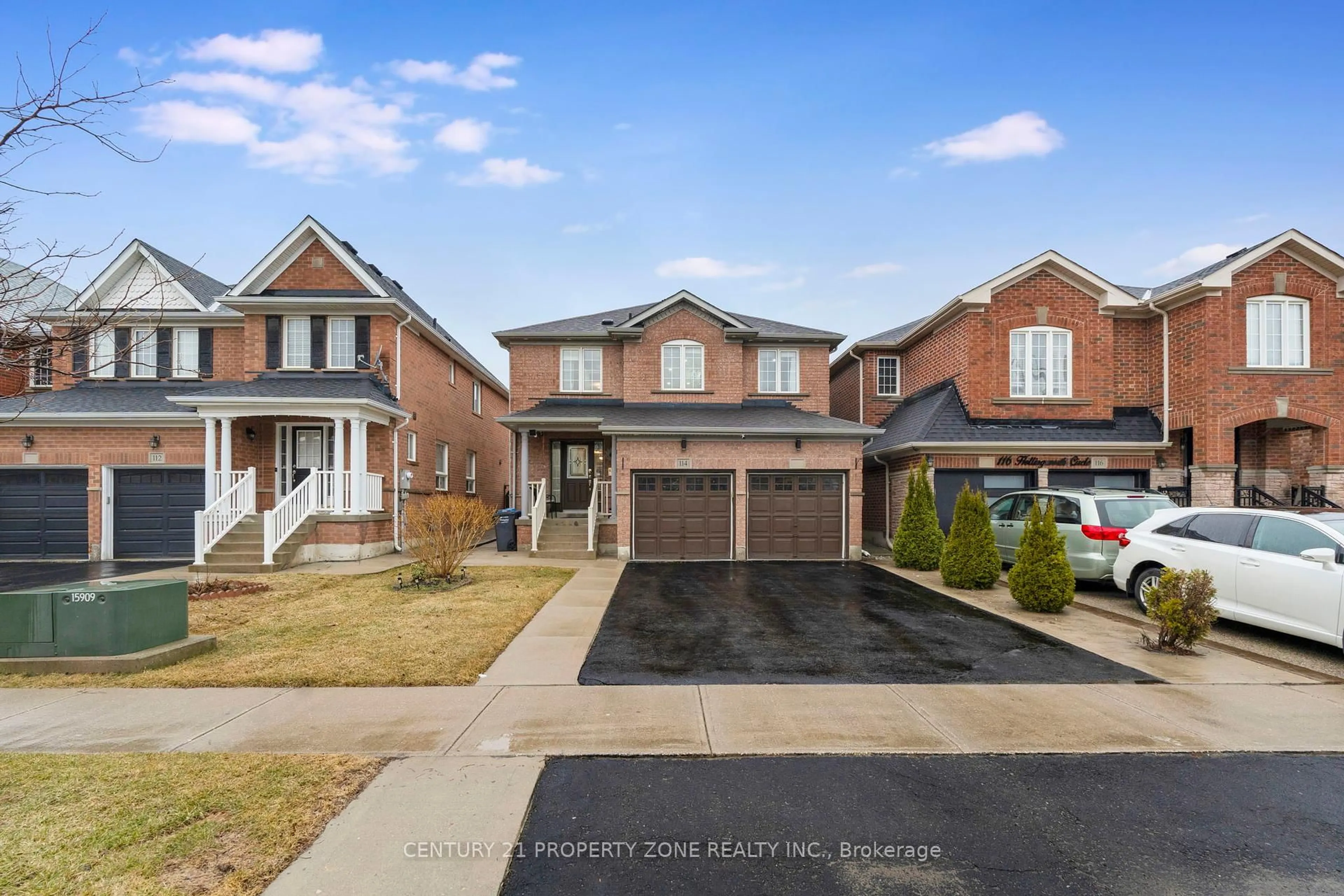 Home with brick exterior material, street for 114 Hollingsworth Circ, Brampton Ontario L7A 0J5