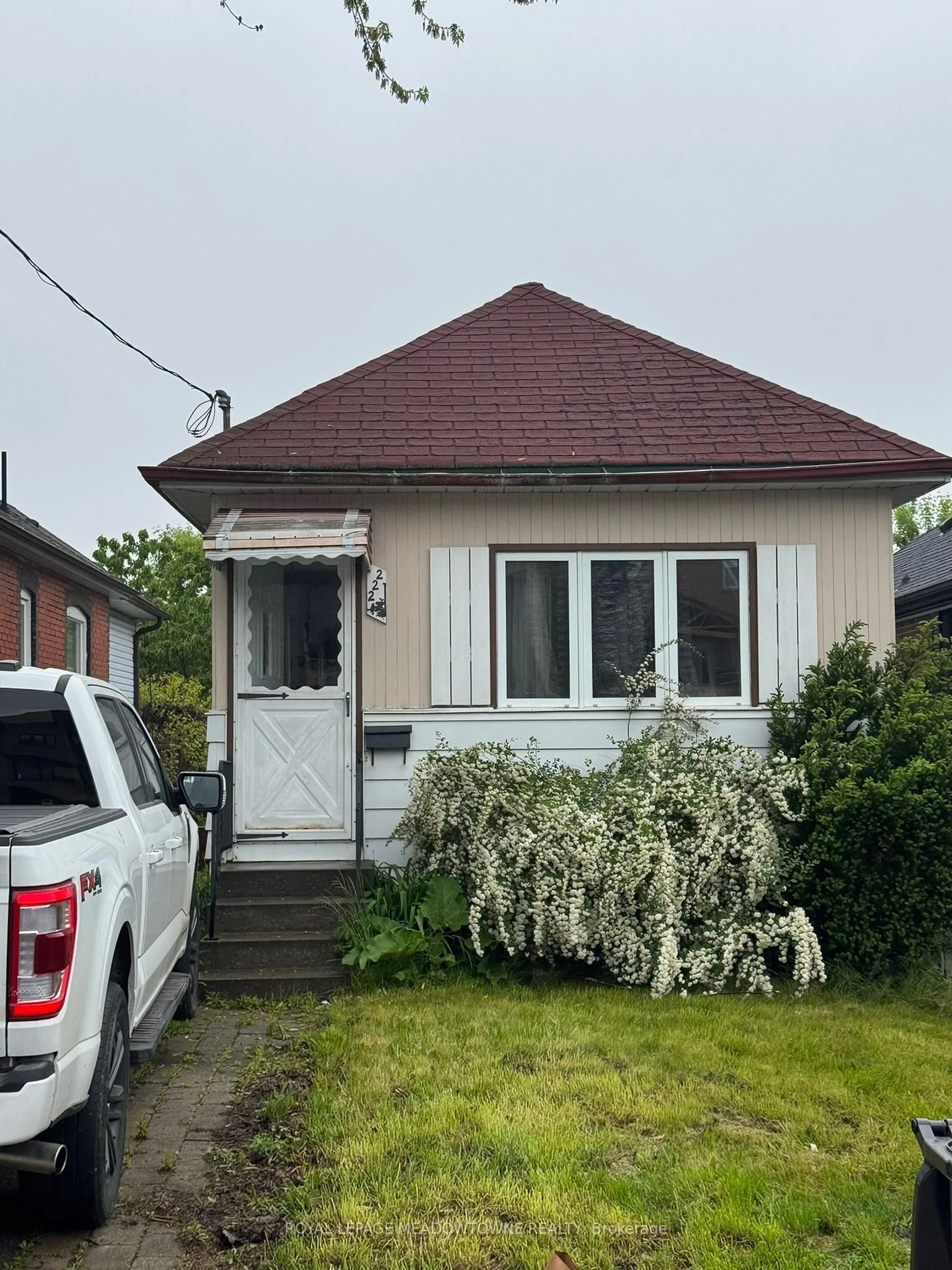 Unknown for 222 Belgravia Ave, Toronto Ontario M6E 2M8