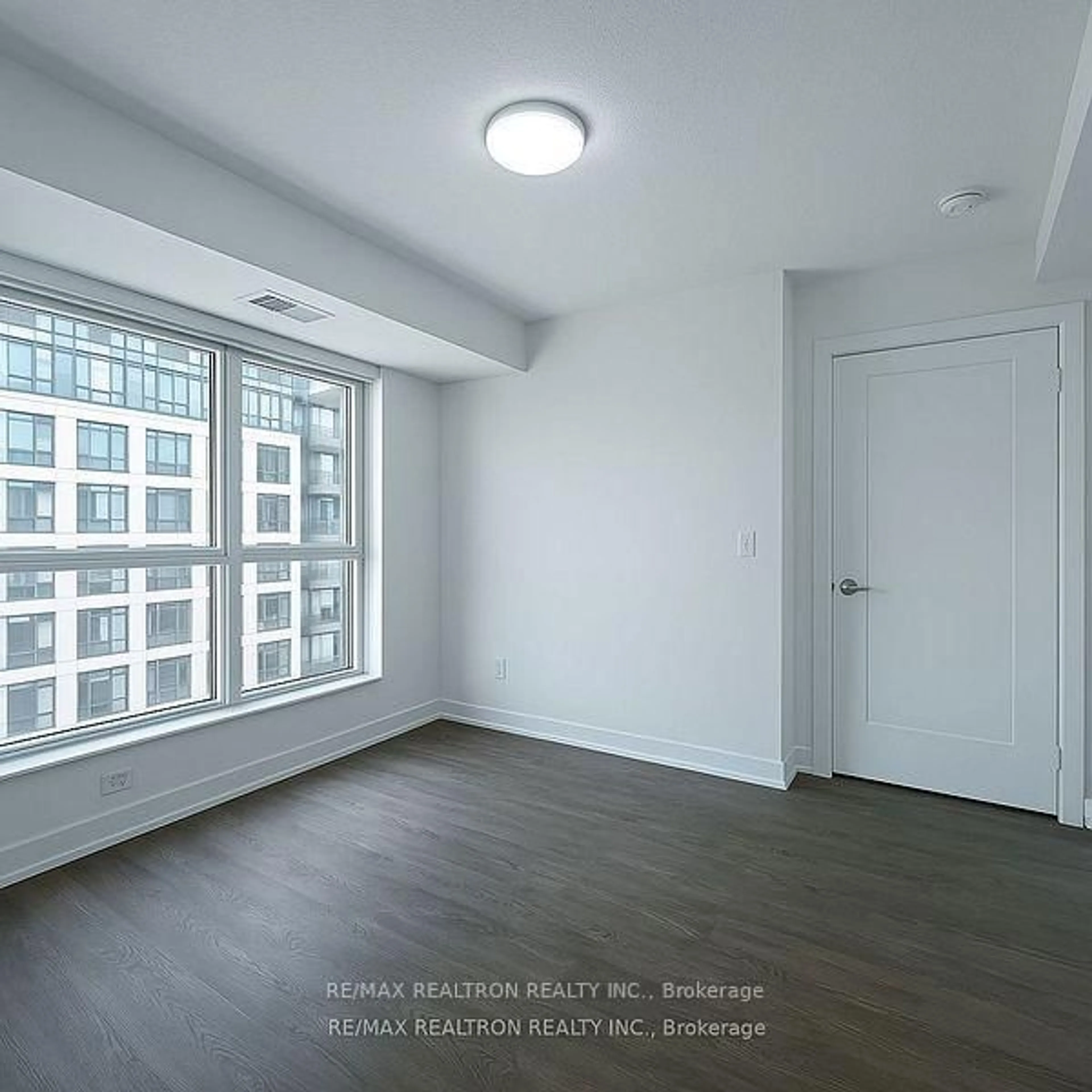 A pic of a room for 7 Mabelle Ave #2701, Toronto Ontario M9A 0C9