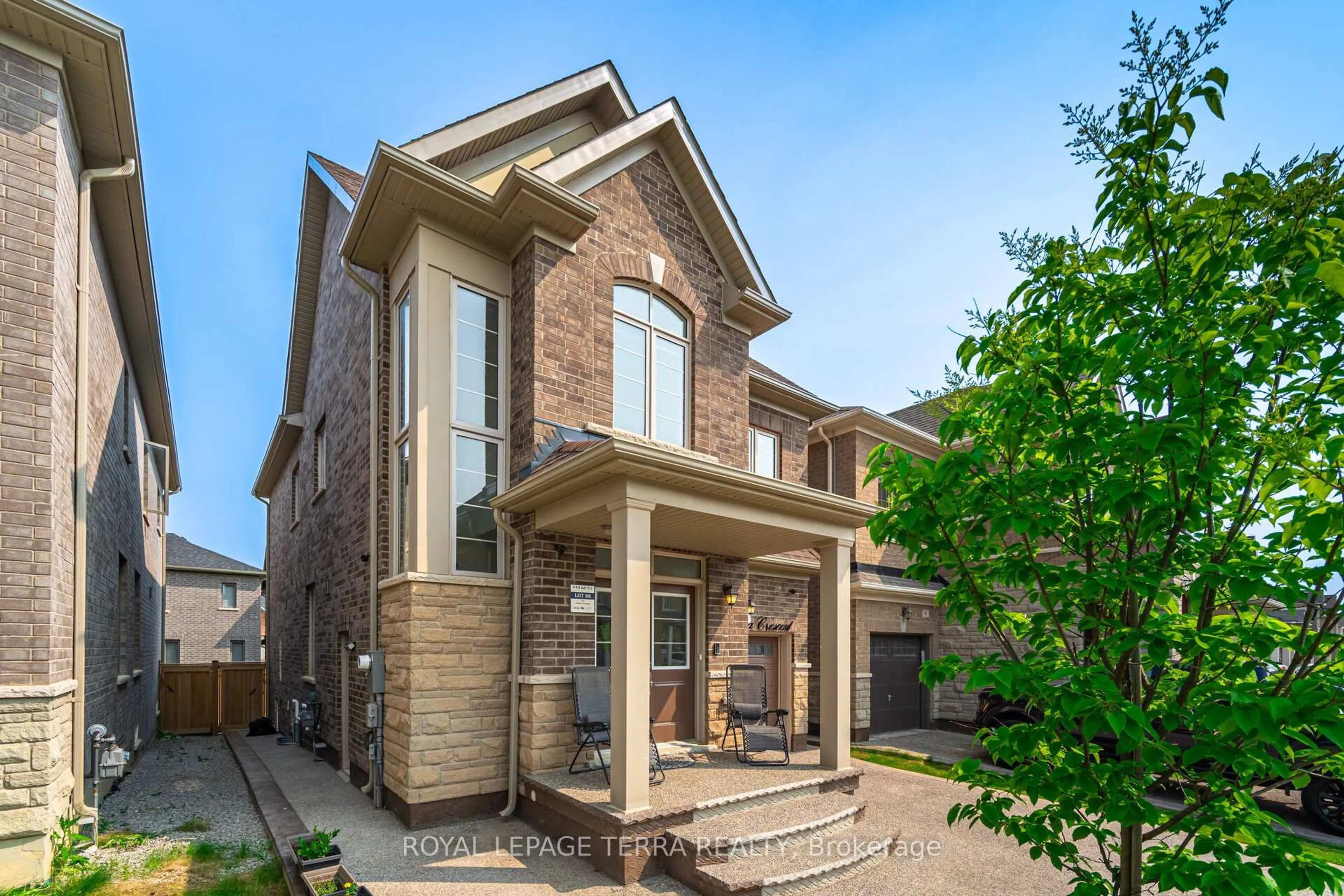 Home with brick exterior material, street for 47 Cobriza Cres, Brampton Ontario L7A 5A6