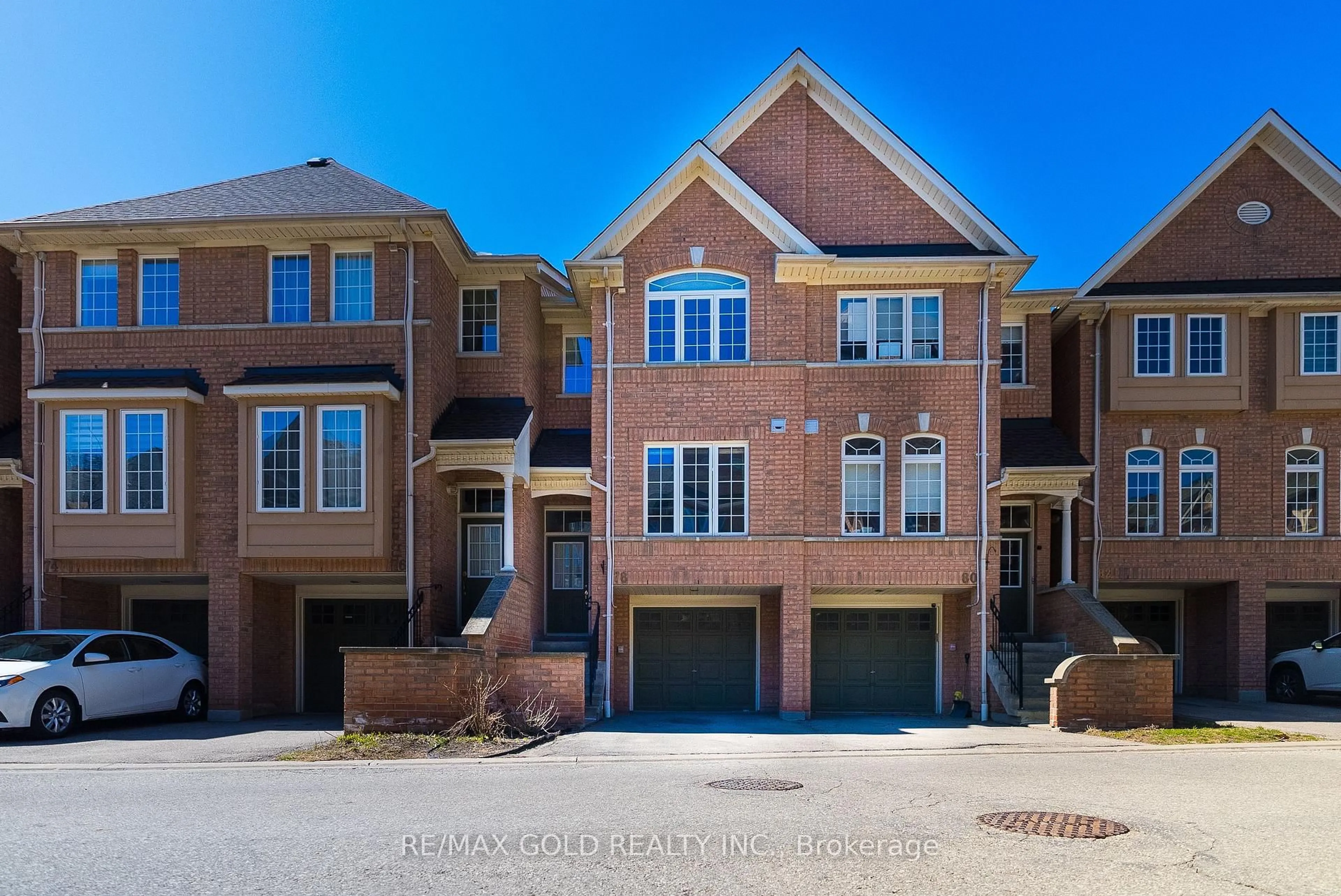 Home with brick exterior material, street for 50 Strathaven Dr #78, Mississauga Ontario L5R 4E7