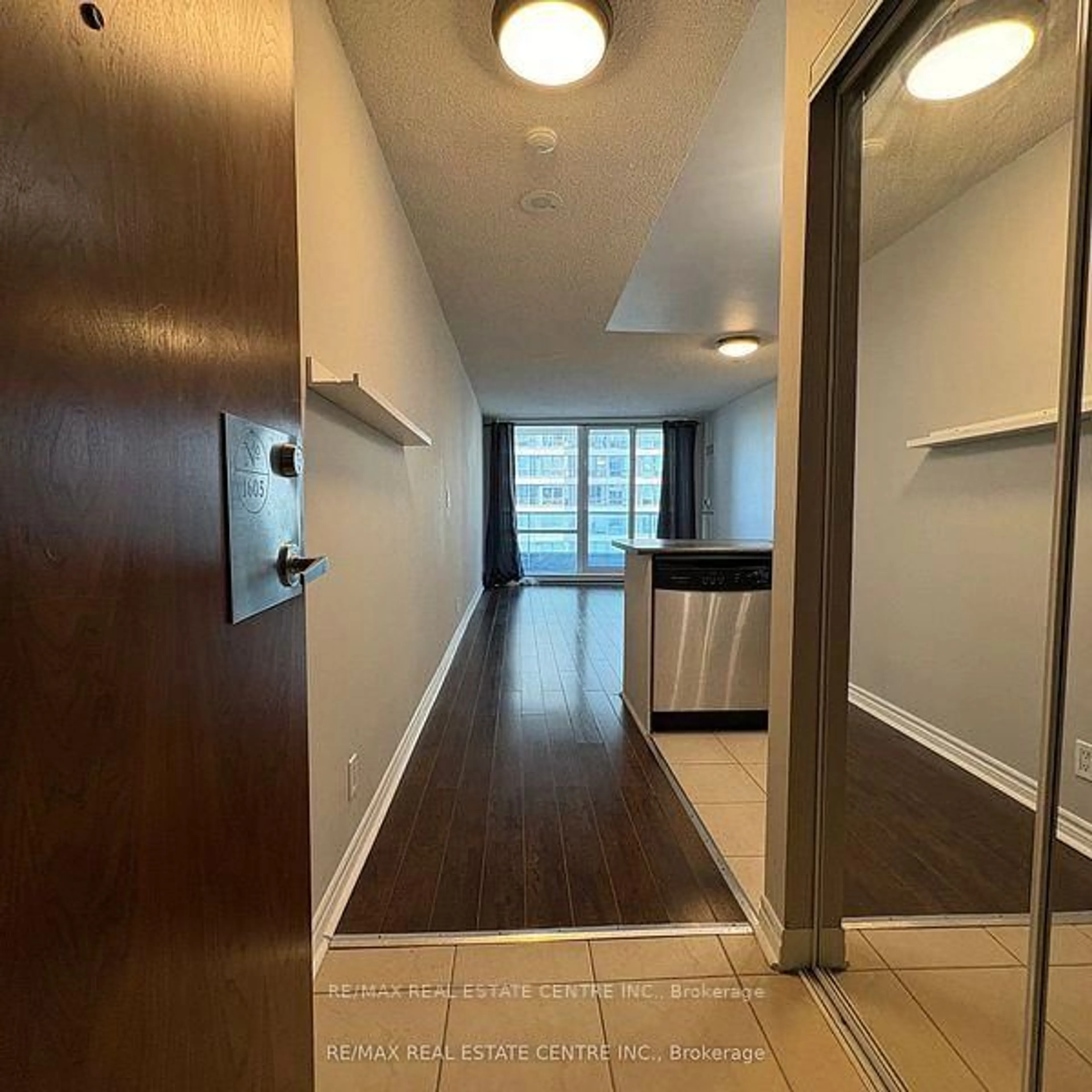Unknown for 33 Elm Dr #1605, Mississauga Ontario L5B 4M2