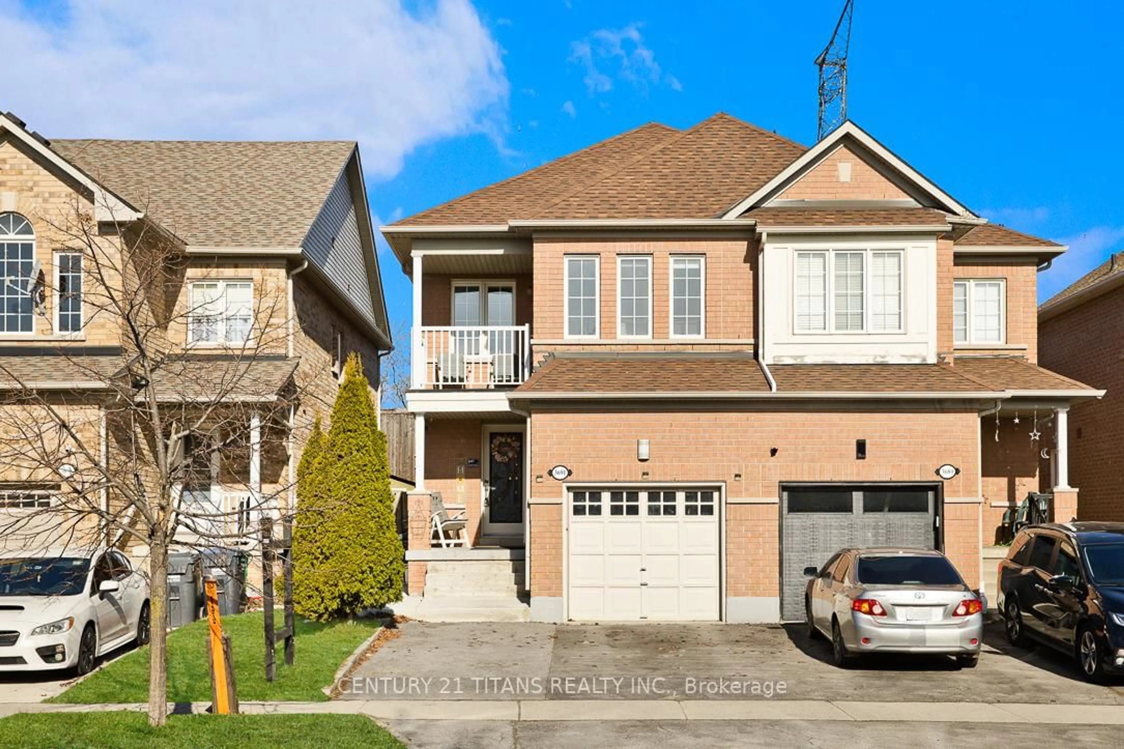 Home with brick exterior material, street for 3691 Partition Rd, Mississauga Ontario L5N 8P4