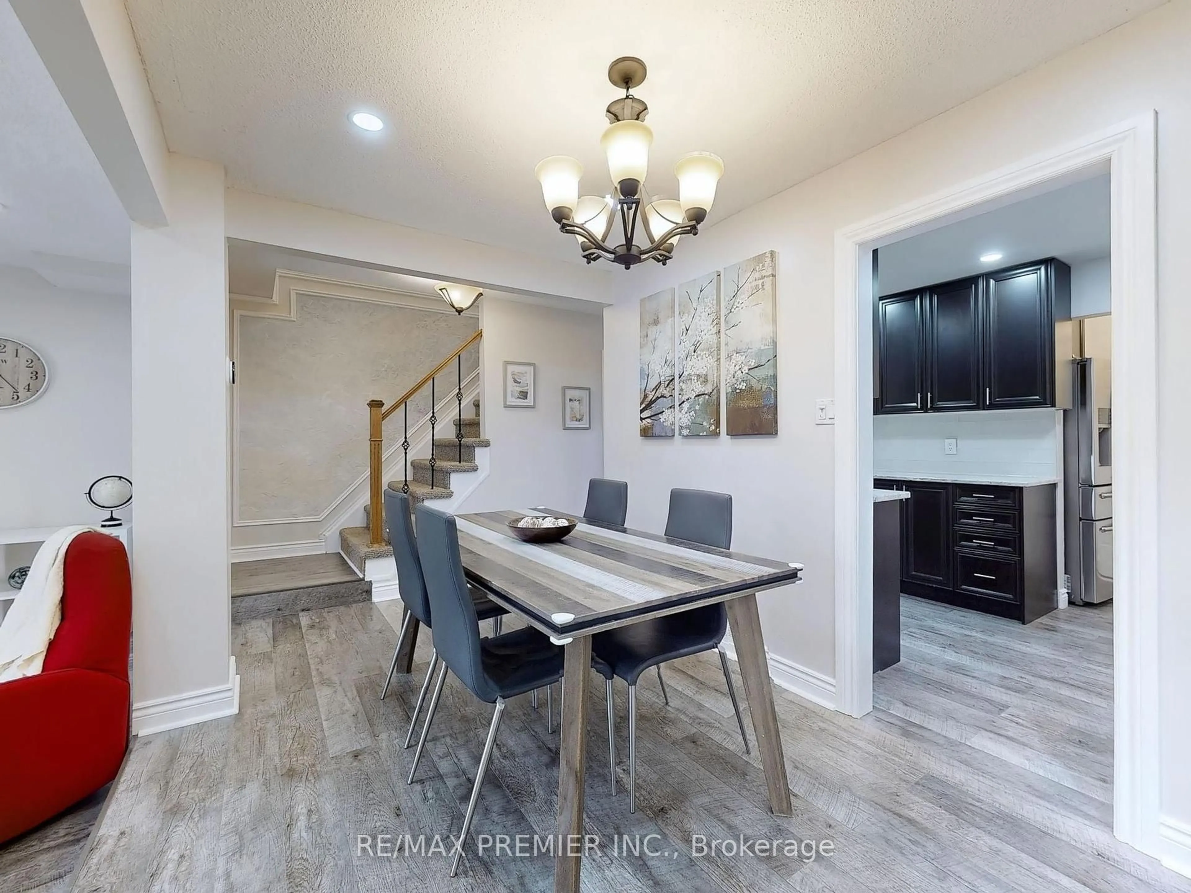 Dining room, unknown for 2683 Romark Mews, Mississauga Ontario L5L 2Z4