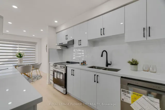 Additional image 19 of 73 CARISBROOKE Crt Unit 73