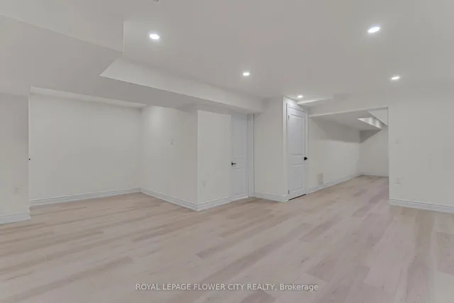 Additional image 36 of 73 CARISBROOKE Crt Unit 73